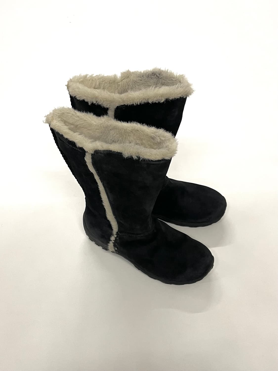 파타고니아 무스탕 퍼 시어링 루가노 부츠 상품이미지2