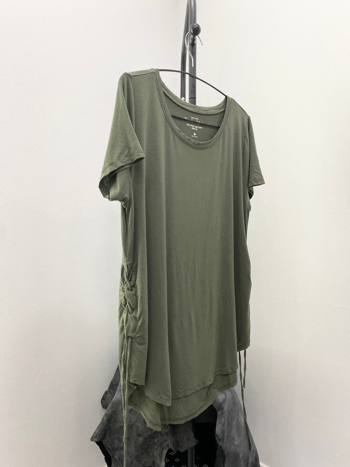 Side Lace-Up Raw Hem T-Shirt 상품이미지4