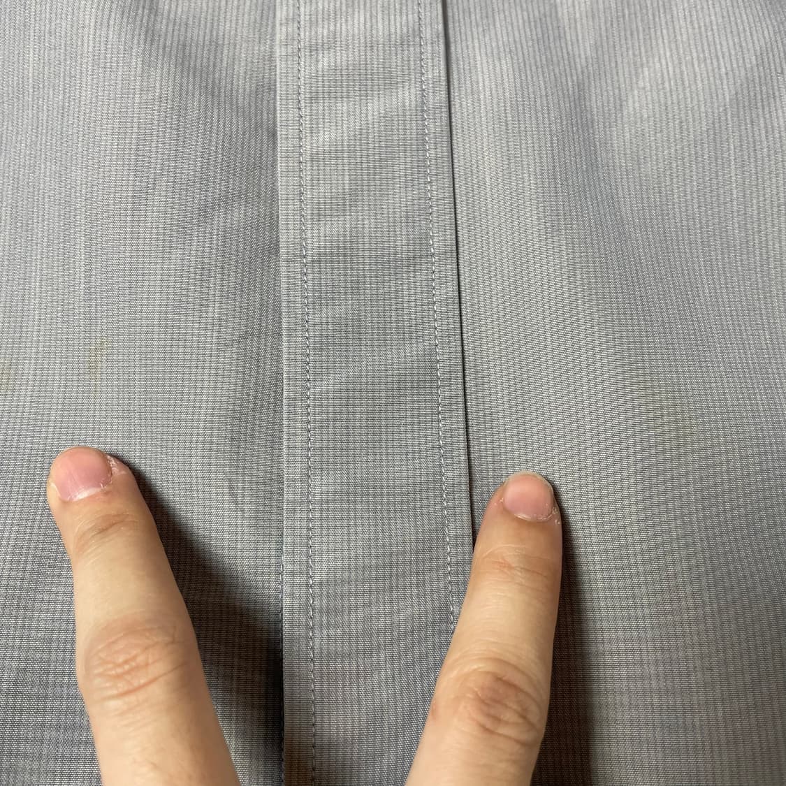 입생로랑 포켓 그레이 베이직 셔츠  105 상품이미지4