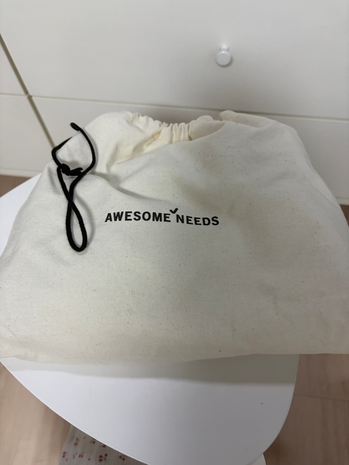 어썸니즈 핸디크래프트 글로우 백 블랙 상품이미지4