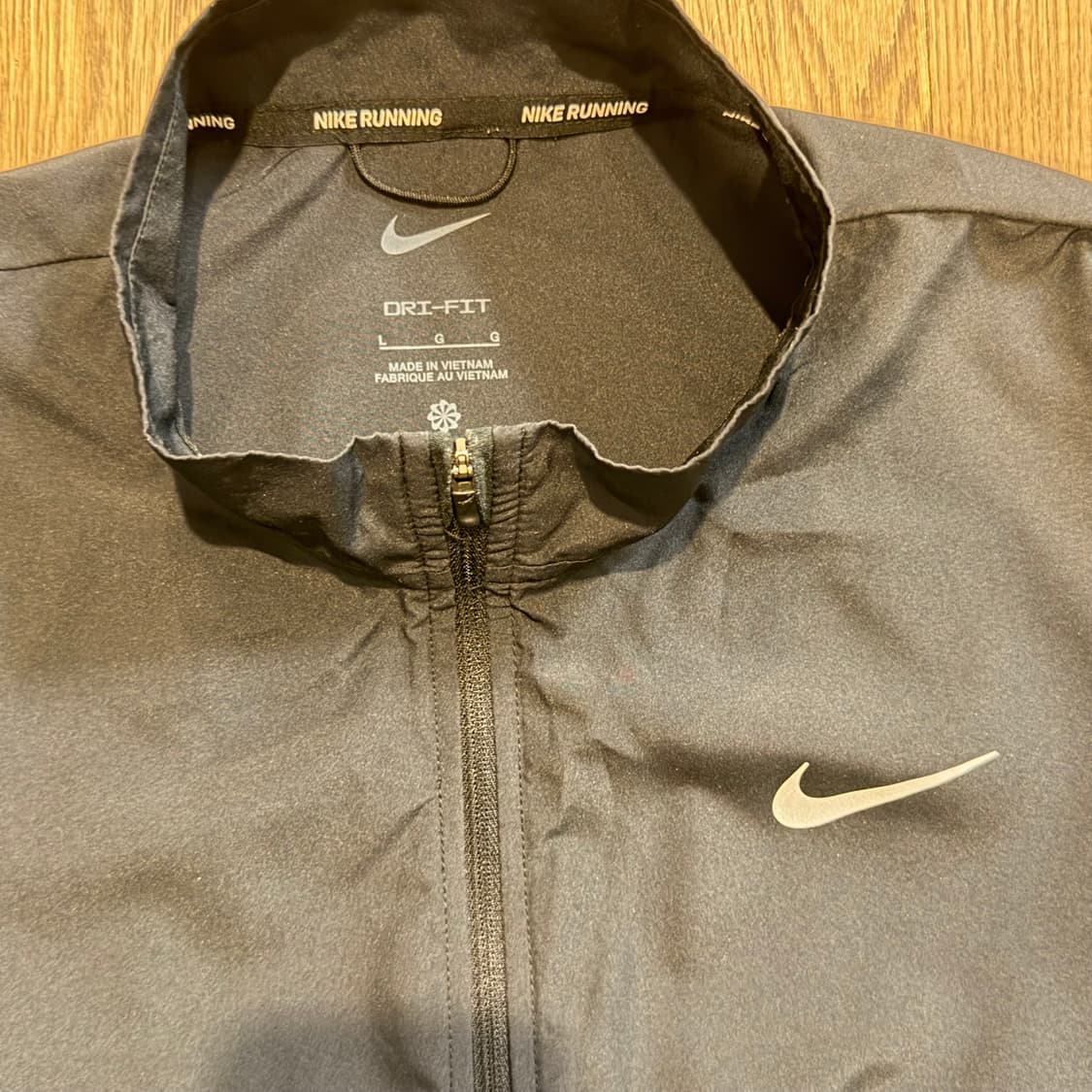 Nike W 러닝 백로고 바람막이 자켓 상품이미지2