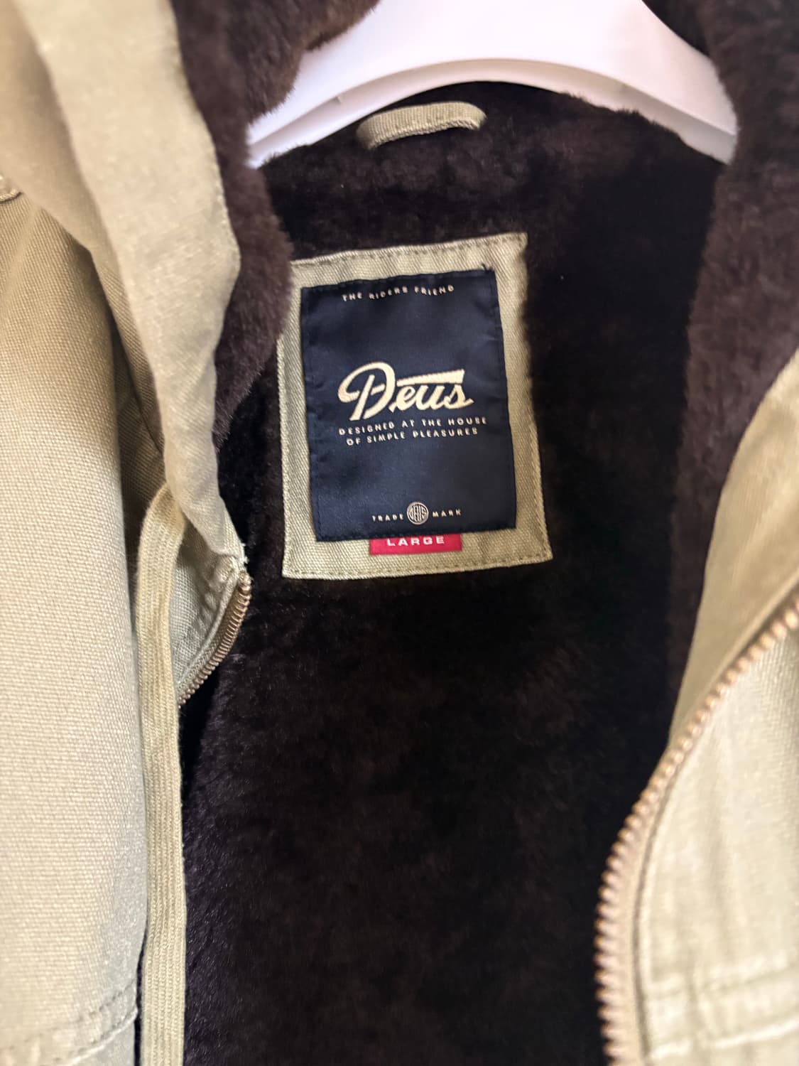 데우스 후드자켓 올리브 상품이미지2