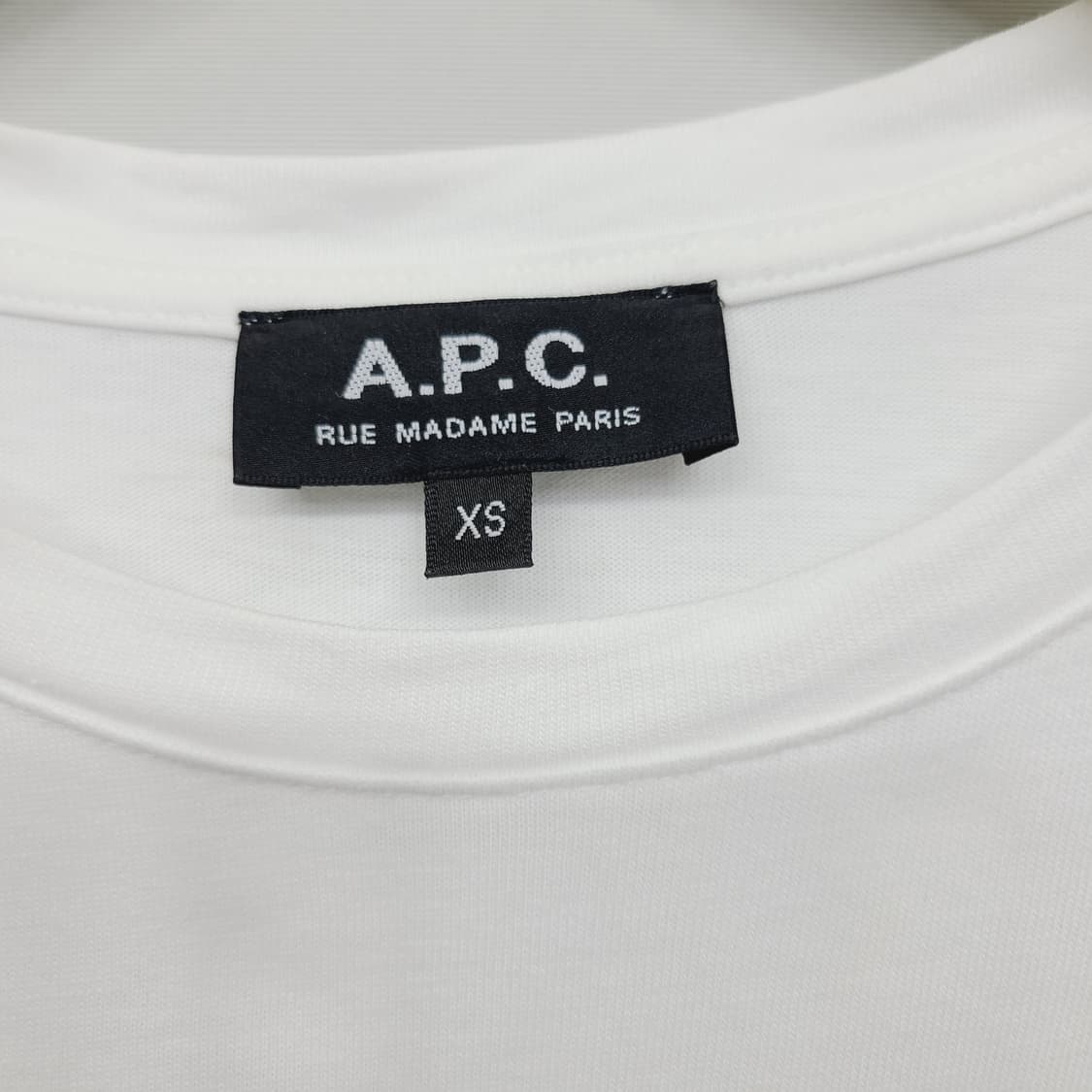 XS/국내 85-90아페쎄(A.P.C.)재팬로고 포켓 반팔티셔츠(화이트) 상품이미지6