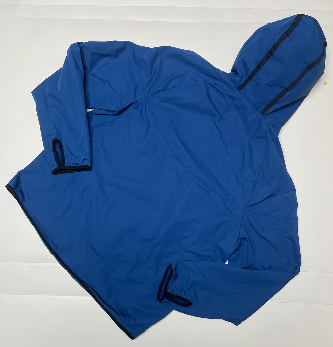 나이키 인터내셔널 윈드러너 바람막이 자켓 상품이미지2