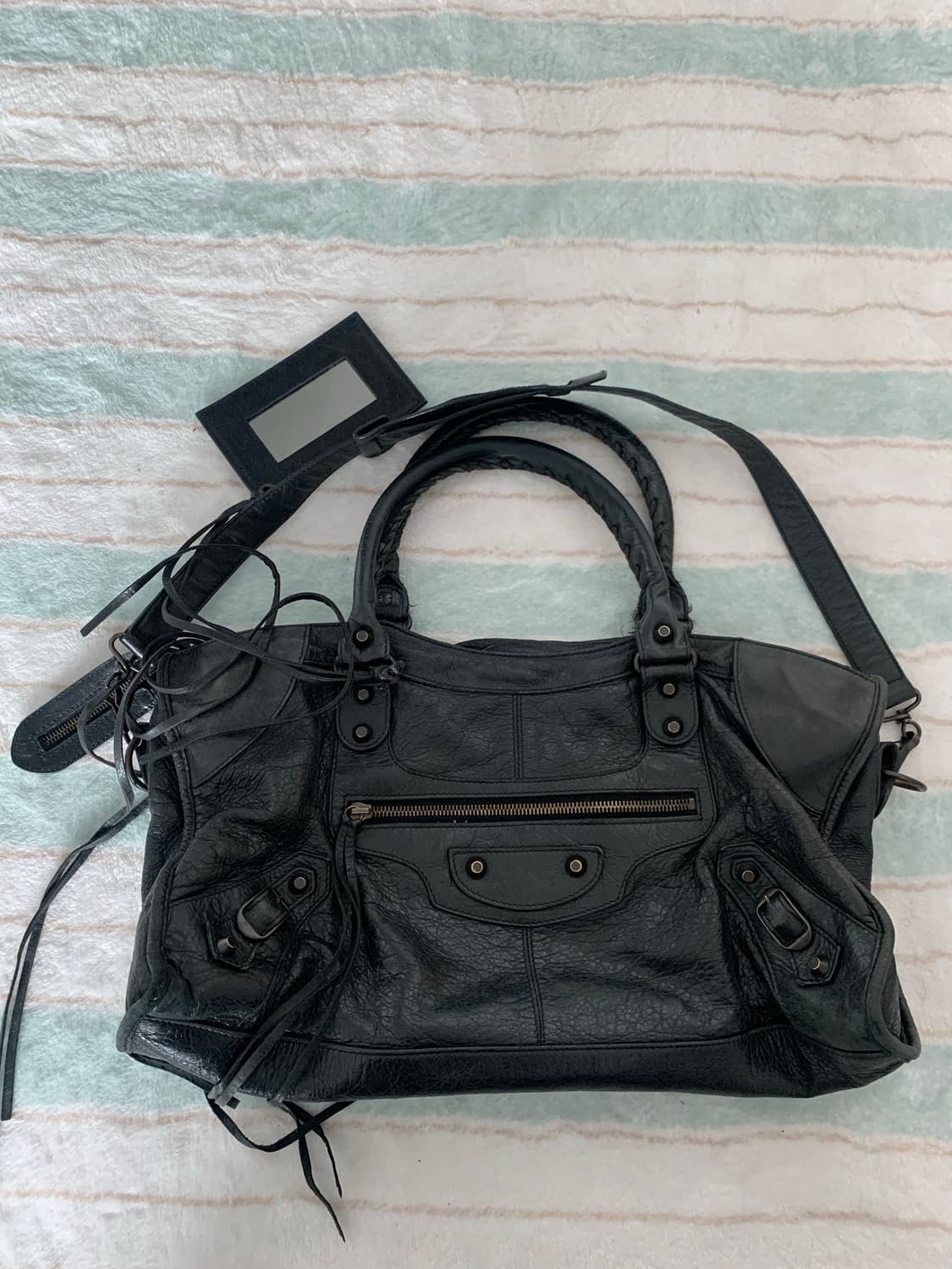 발렌시아가 모터백 라지 블랙 시티백 르시티 정품 상품이미지1