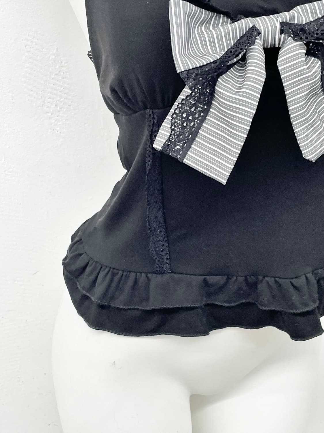 블랙 갸루 리본 레이스 홀터 탑 상품이미지3