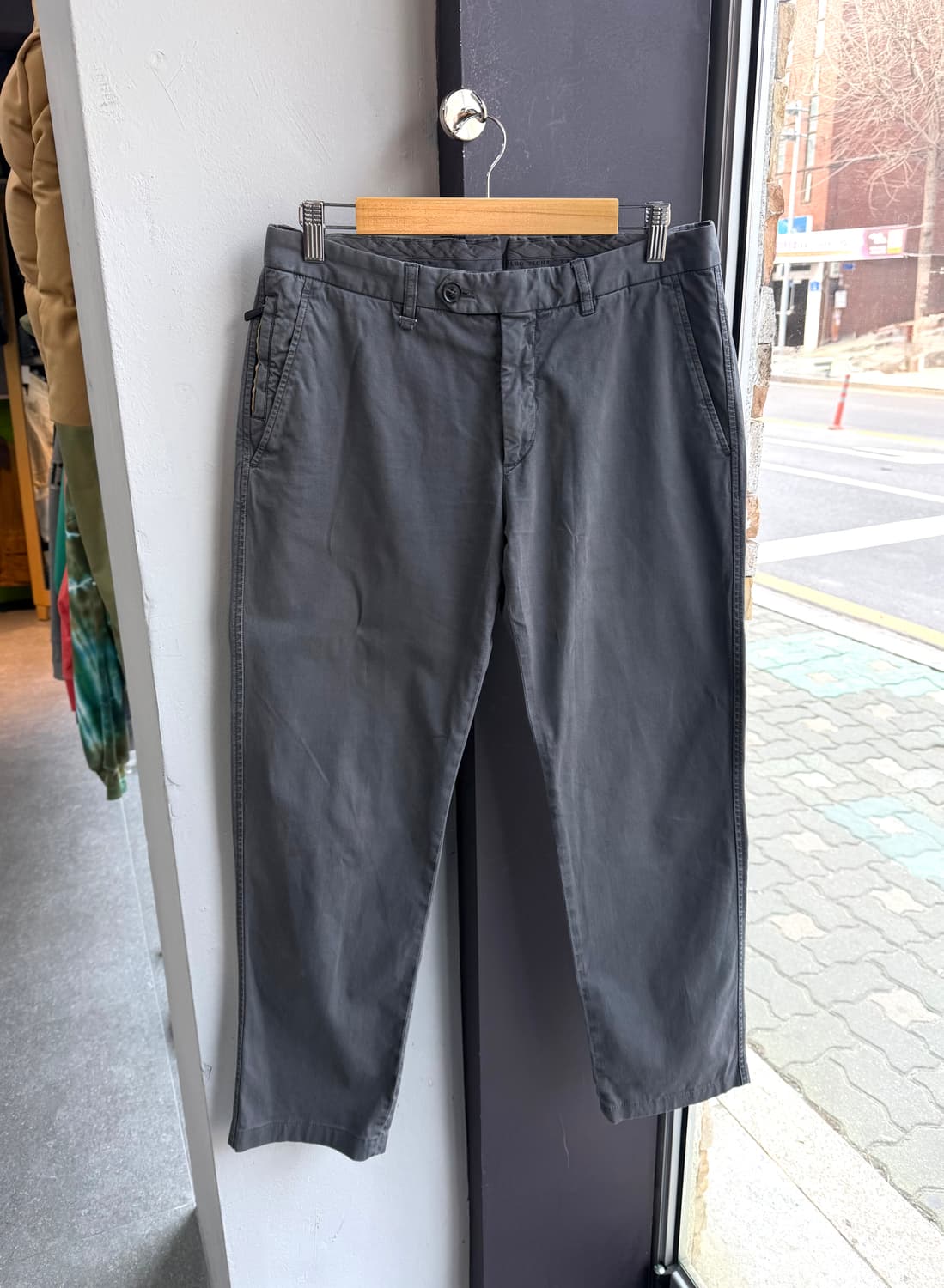 32/ 에르메네질도 제냐 가먼트다잉 치노팬츠 상품이미지2