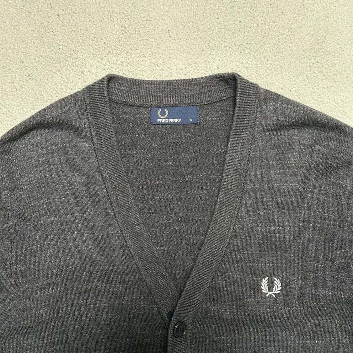 프레드 페리 클래식 가디건 차콜 S 상품이미지4