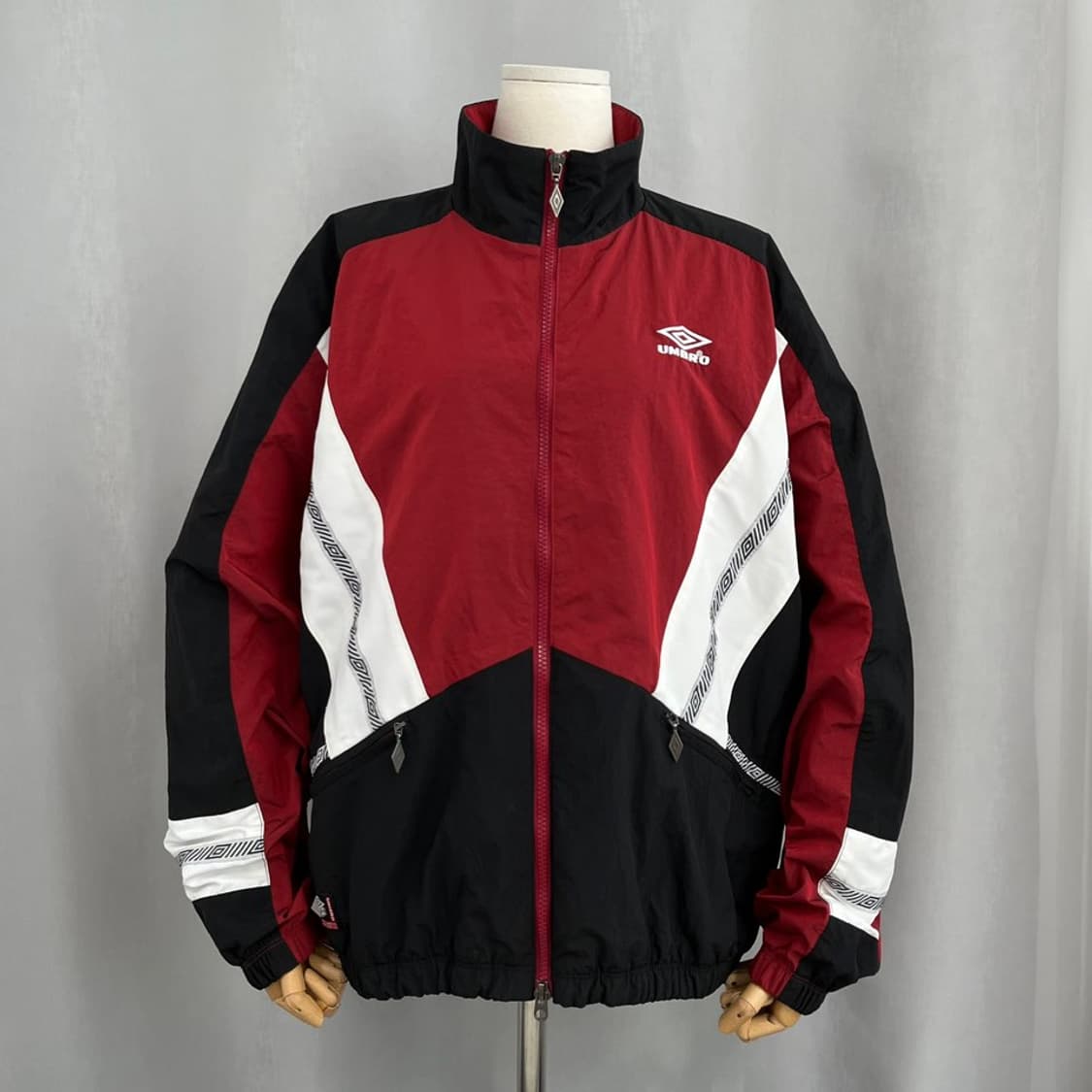 엄브로 노팅엄 바람막이/#3622 상품이미지1