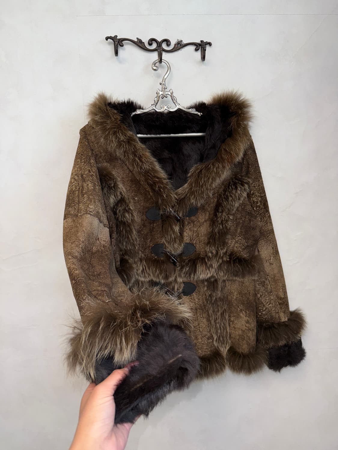 Brown tie dye rabbit&fox fur duffle 무스탕 상품이미지2