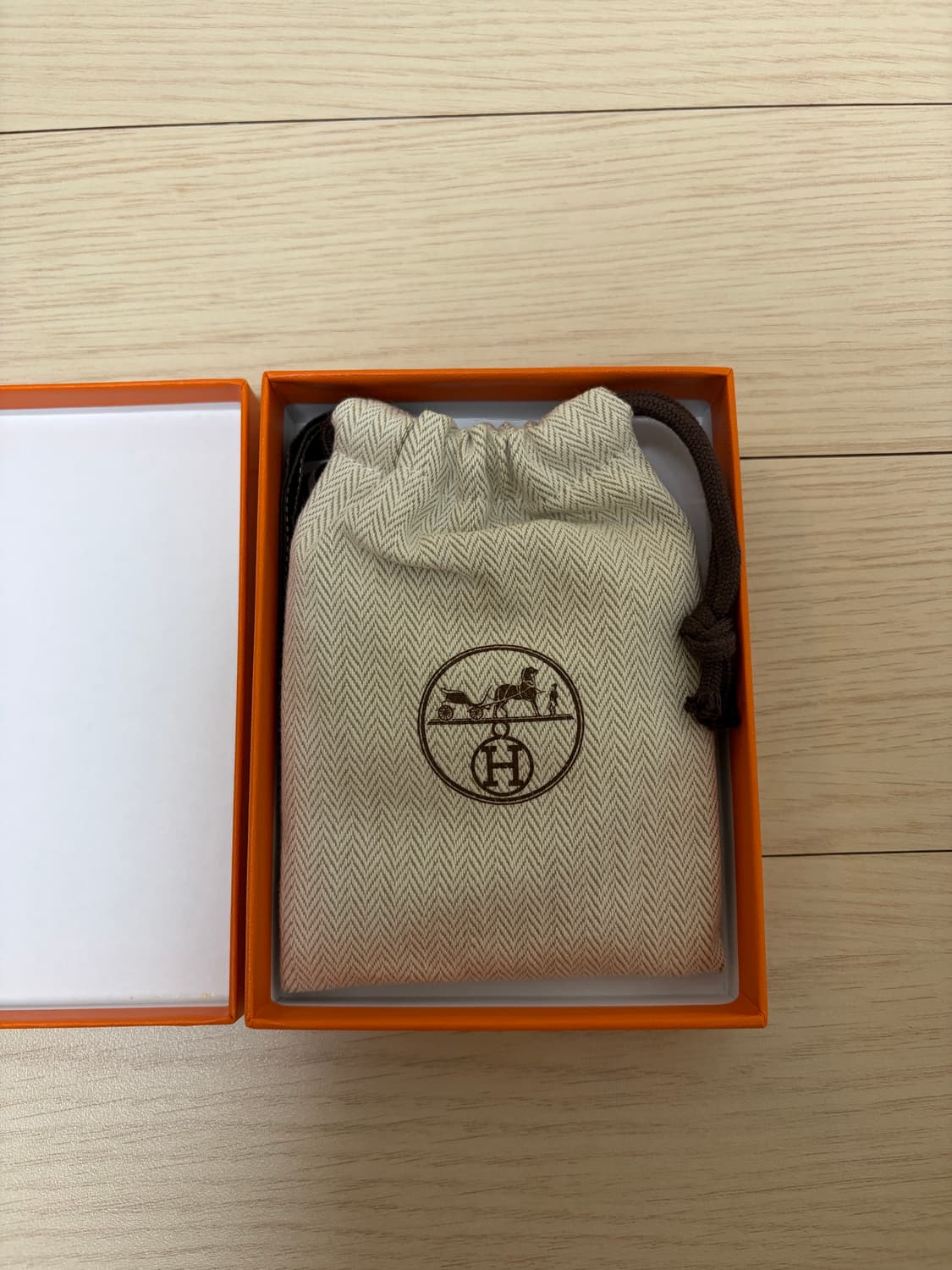 에르메스 미니 팝아슈 골드 판매합니다! 상품이미지6