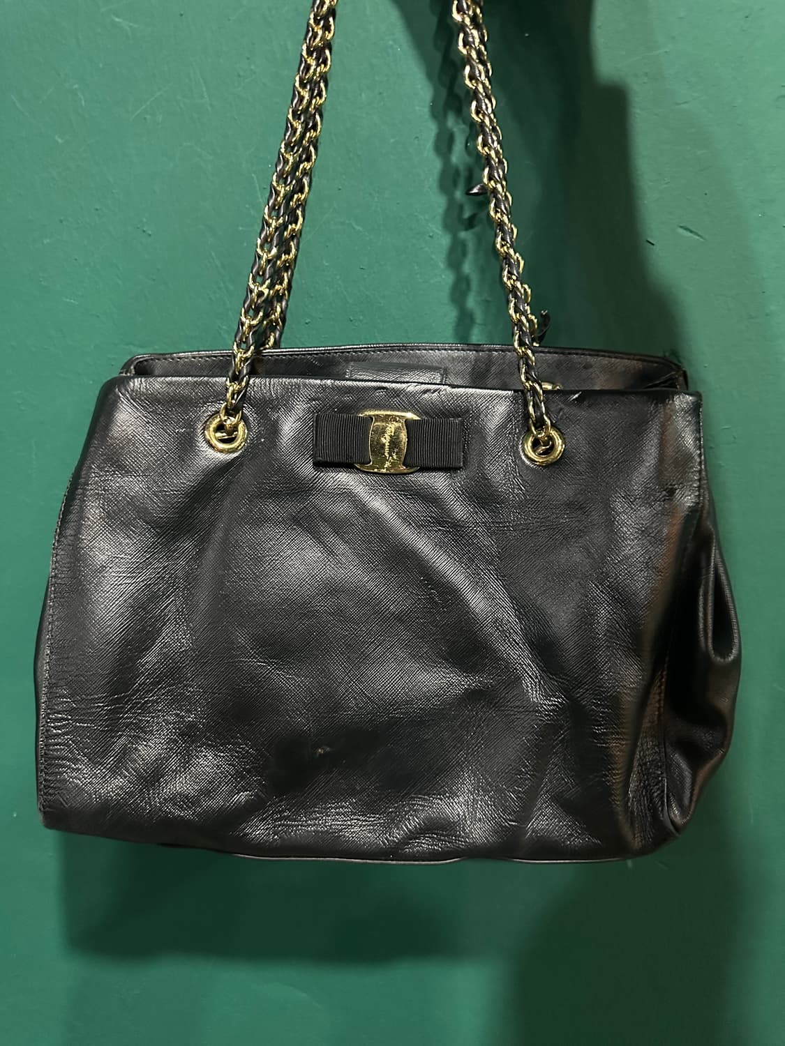 페레가모 가죽 체인숄더백 상품이미지1