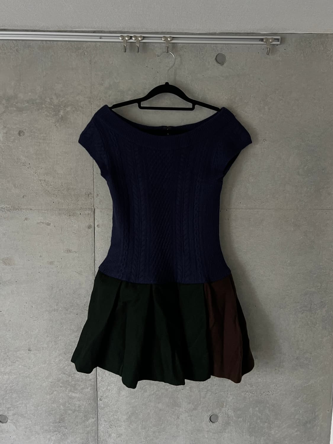 Sacai Luck 사카이럭 네이비 울 드레스 상품이미지1