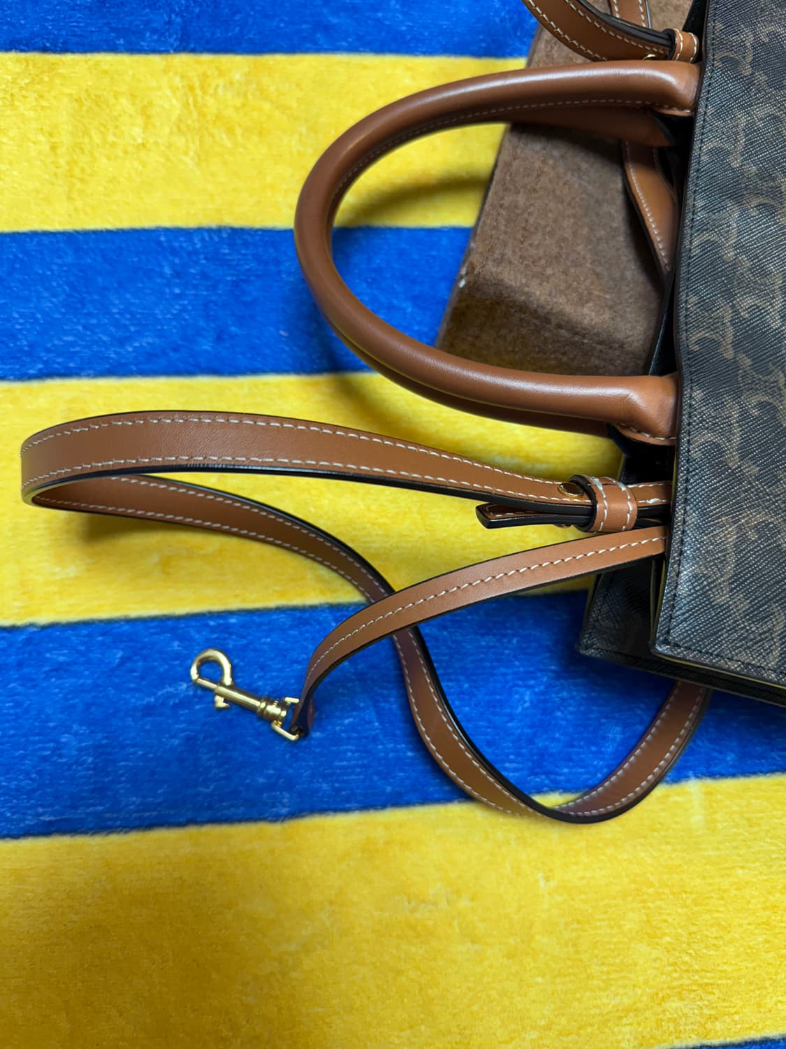 셀린느 트리오페 카바스백 스몰 토트백 상품이미지7