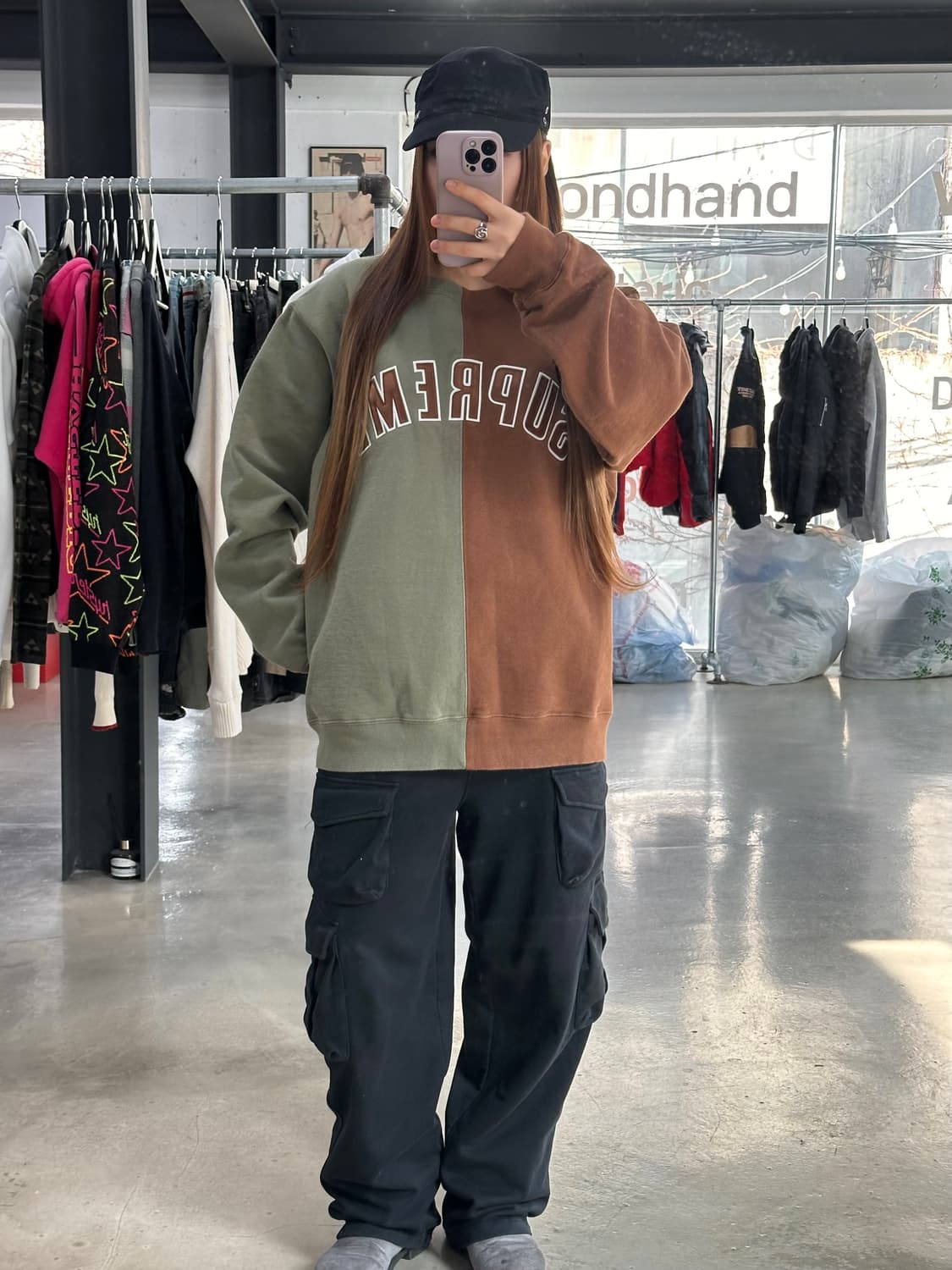 슈프림 18FW 스플릿 크루넥 스웨트셔츠 카키브라운 상품이미지2