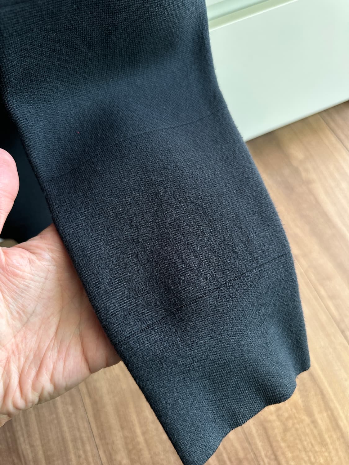 [M] Theory 띠어리 자고 니트 블랙 상품이미지4