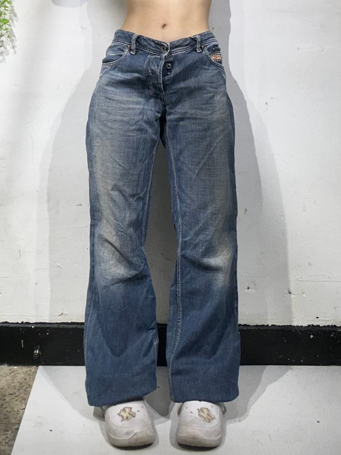디젤 중청 부츠컷 데님 플레어진 청바지 와이드 팬츠 34 상품이미지2
