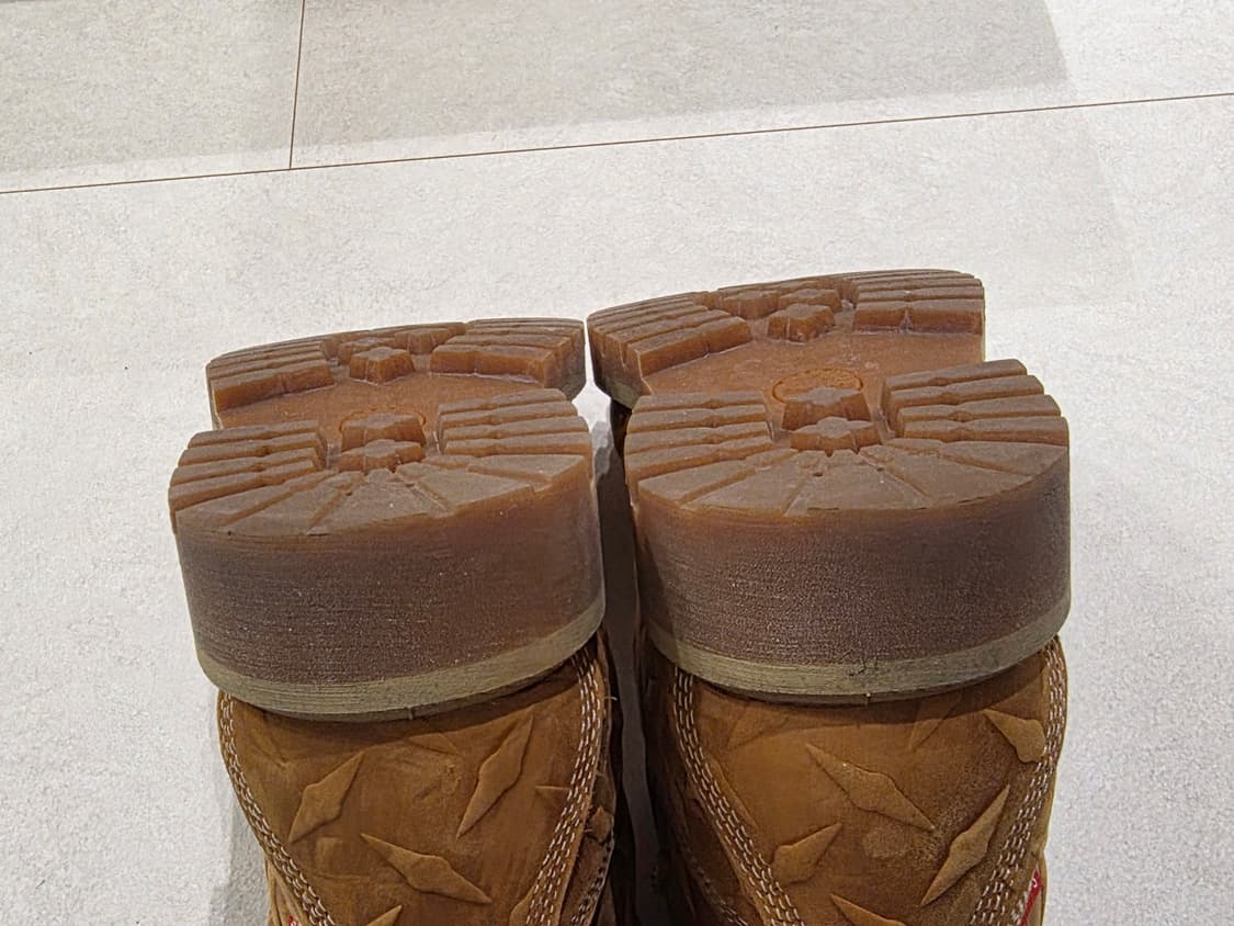 팀버랜드 x 슈프림 다이아몬드 플레이트 부츠 (EU42) 상품이미지9