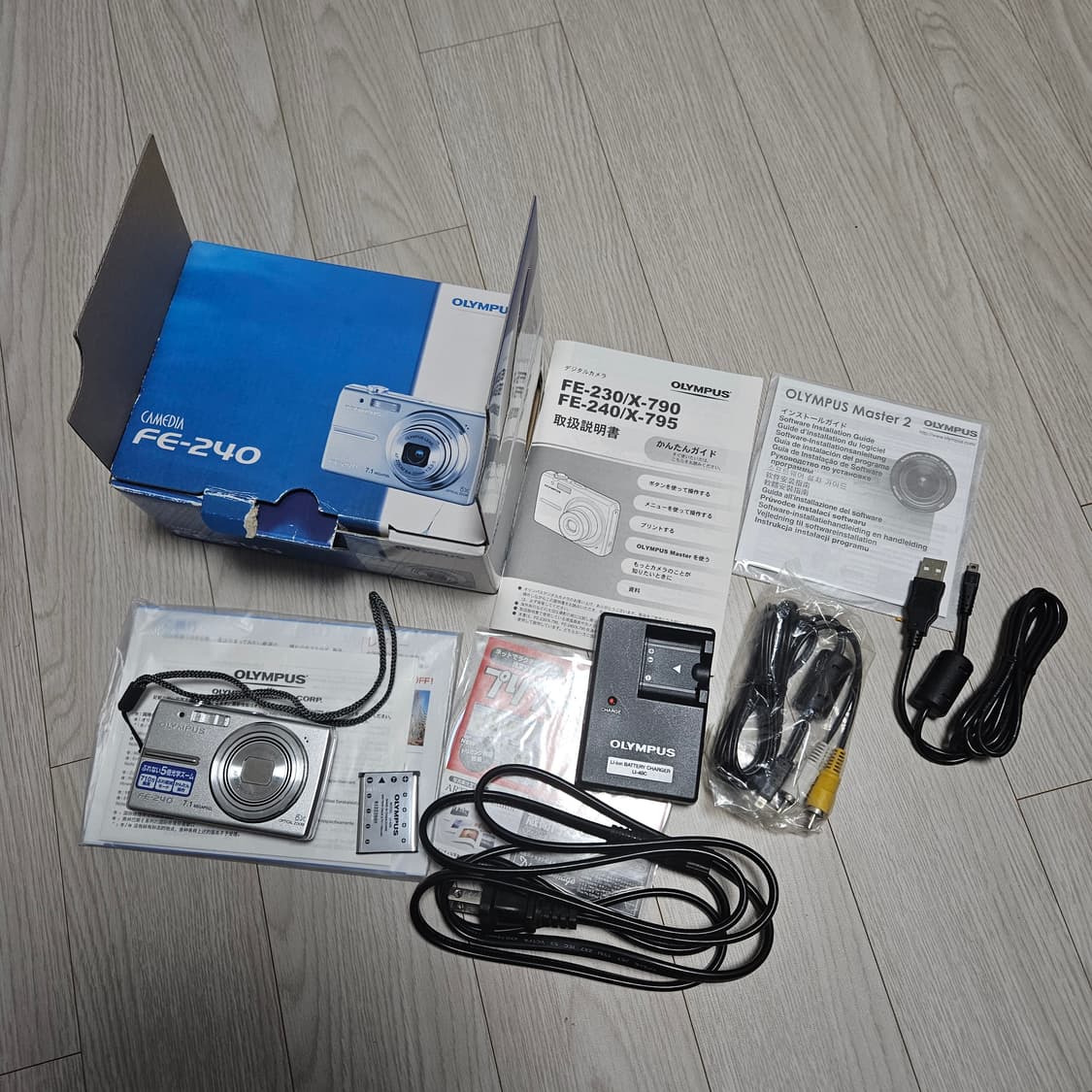 올림푸스 FE-240 박스셋 (하자있음) 상품이미지2