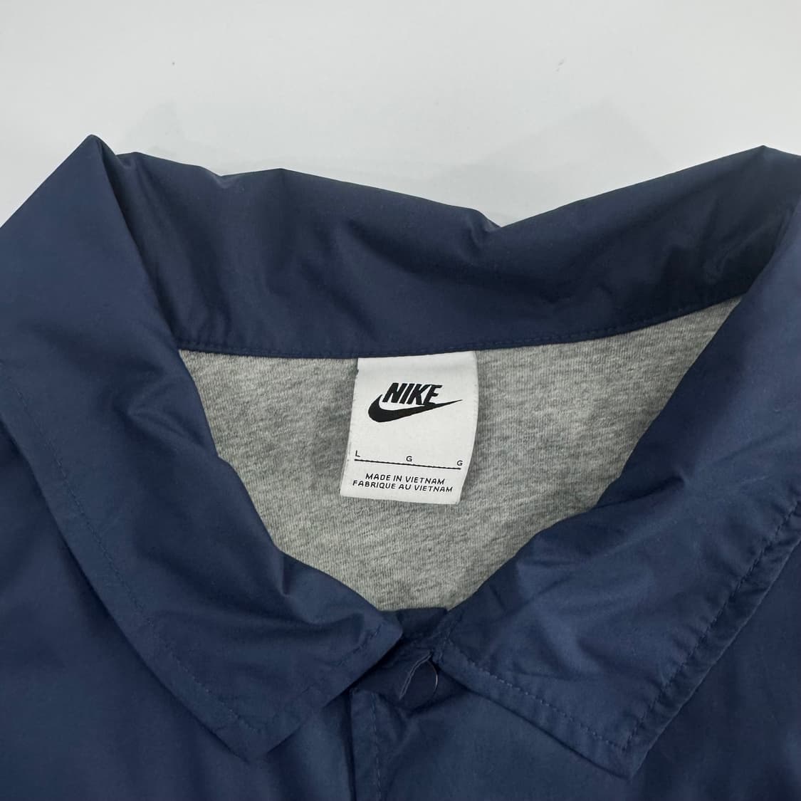 Nike 나이키 화이트 로고 네이비 바람막이 상품이미지5