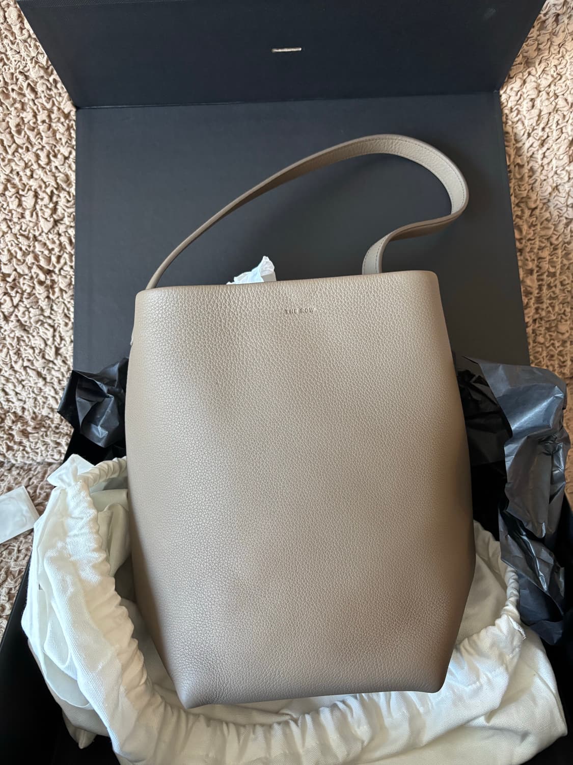 더로우 파크백 미디엄 스모크드토프 상품이미지1