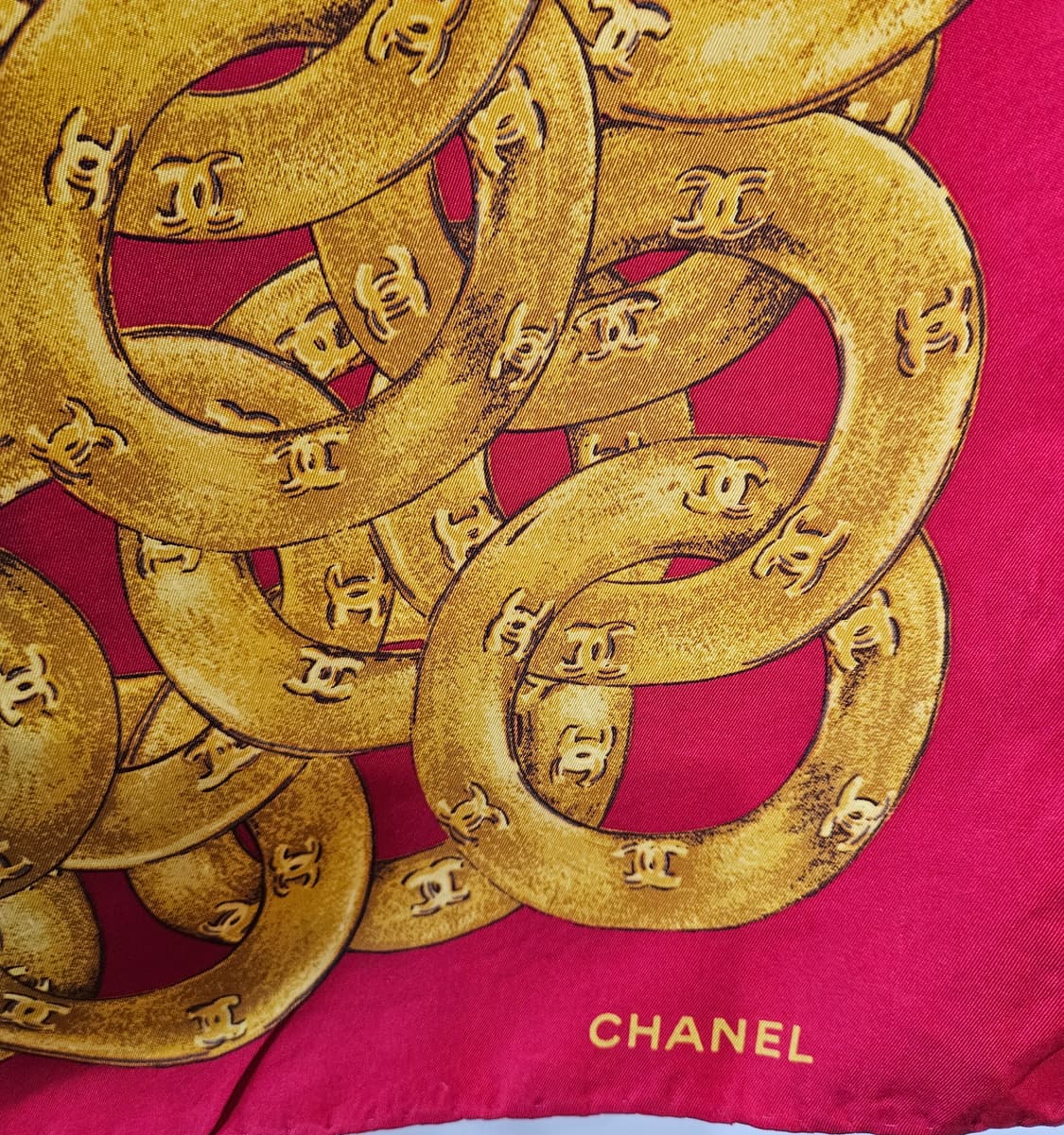 샤넬 레드 스카프 체인 패턴 상품이미지4