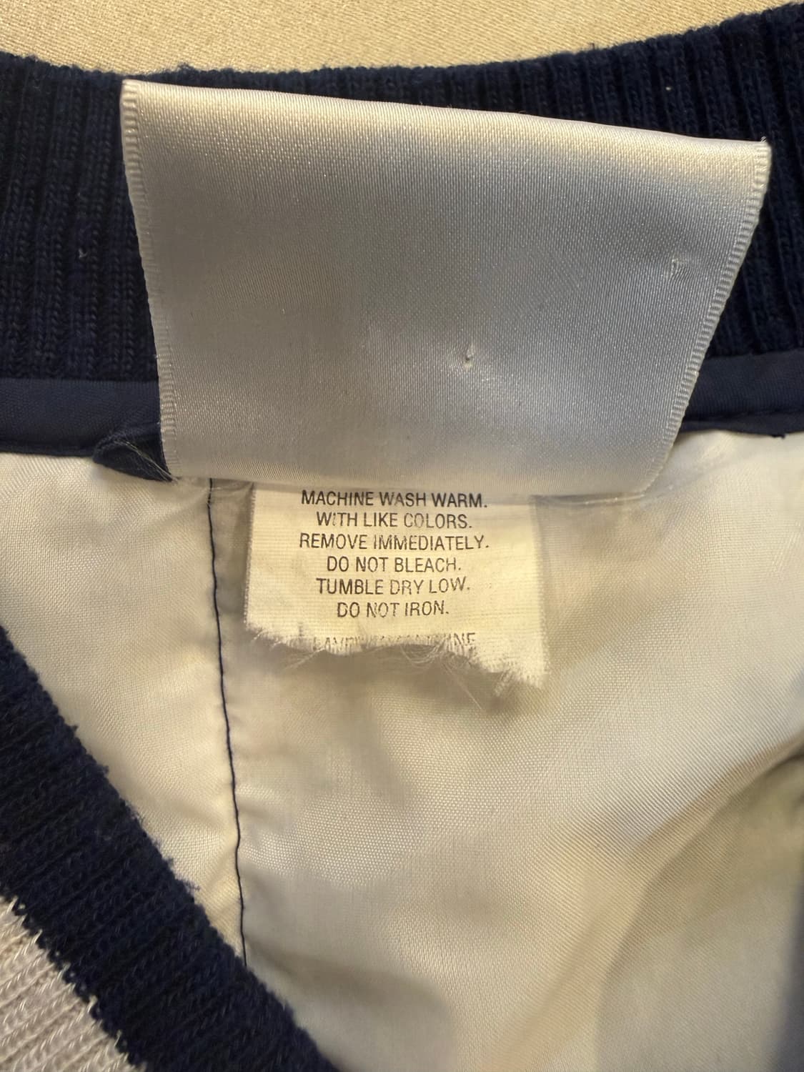 (XL) 90년대 빈티지 아디다스 브이넥 스웻셔츠 상품이미지4