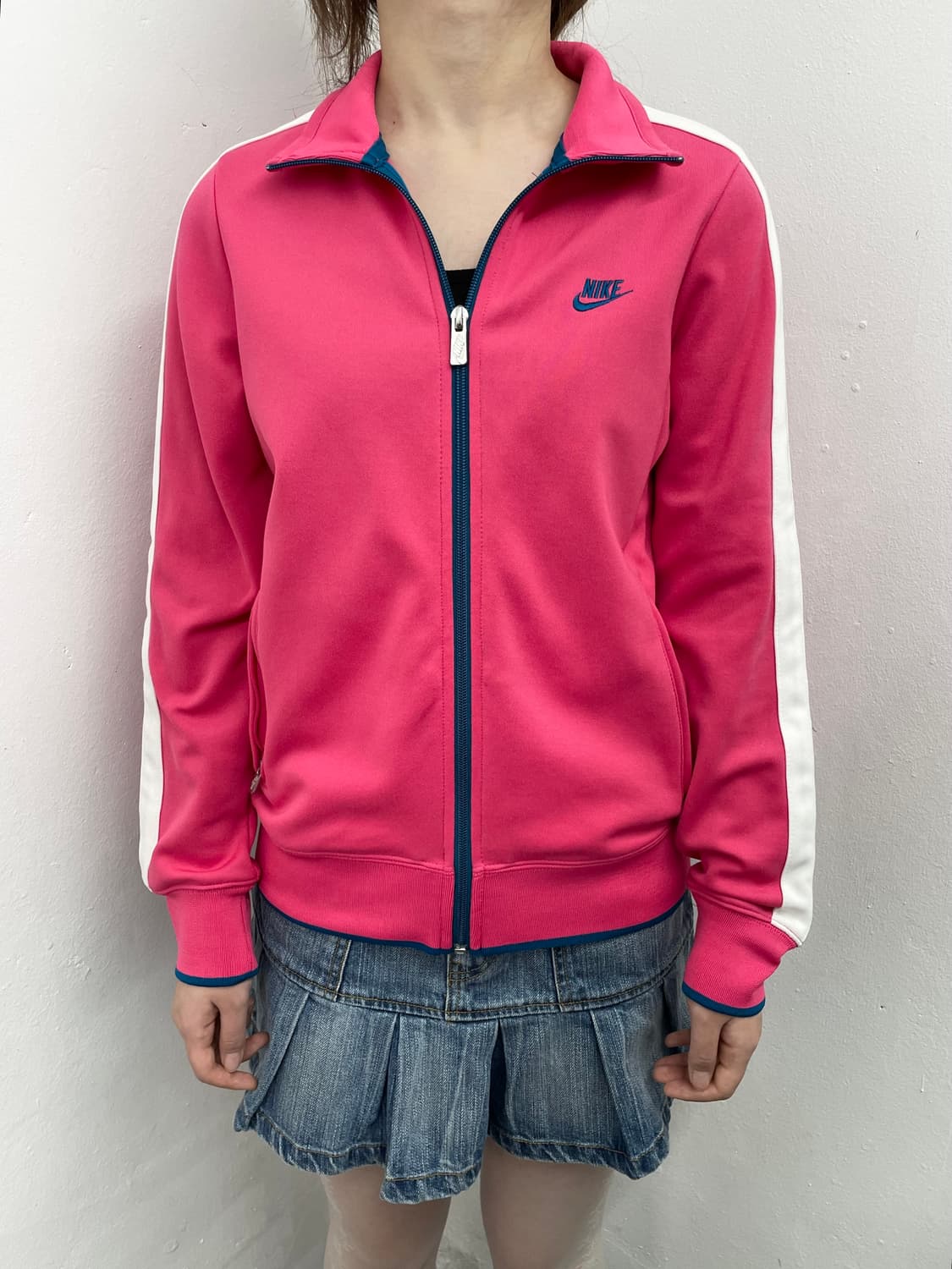 나이키 핑크 로고 트랙탑 상품이미지3