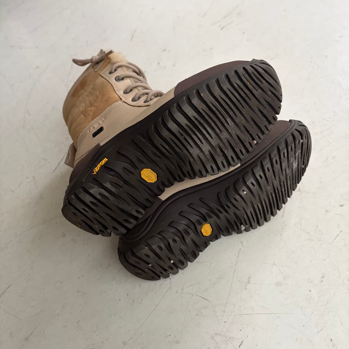 UGG 어그 아디론닥 빈티지 부츠 220mm 상품이미지8