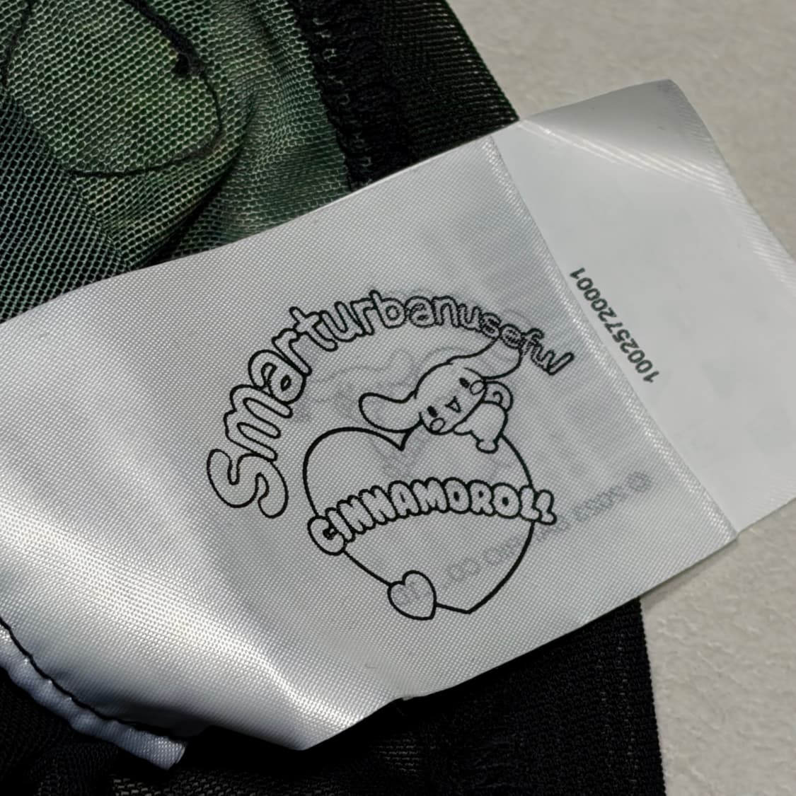 스마트어반 시나몬롤 메쉬티 상품이미지4