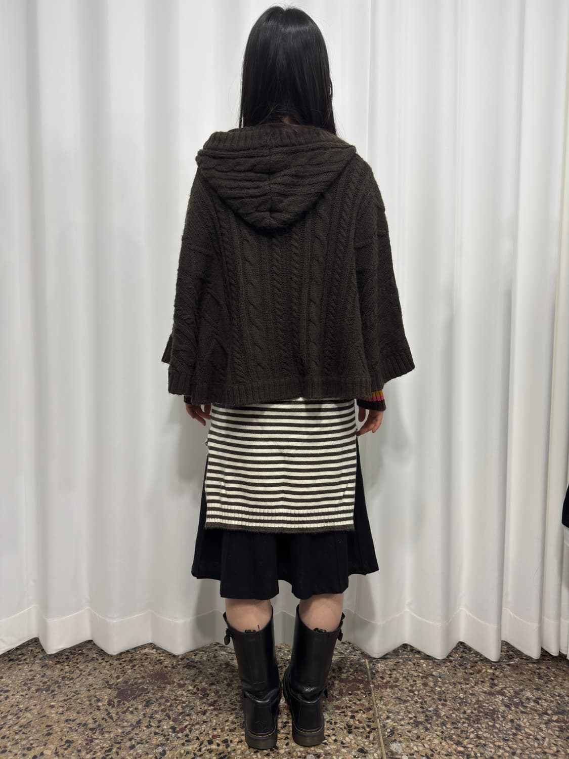ingni brown knit hood cape 상품이미지7