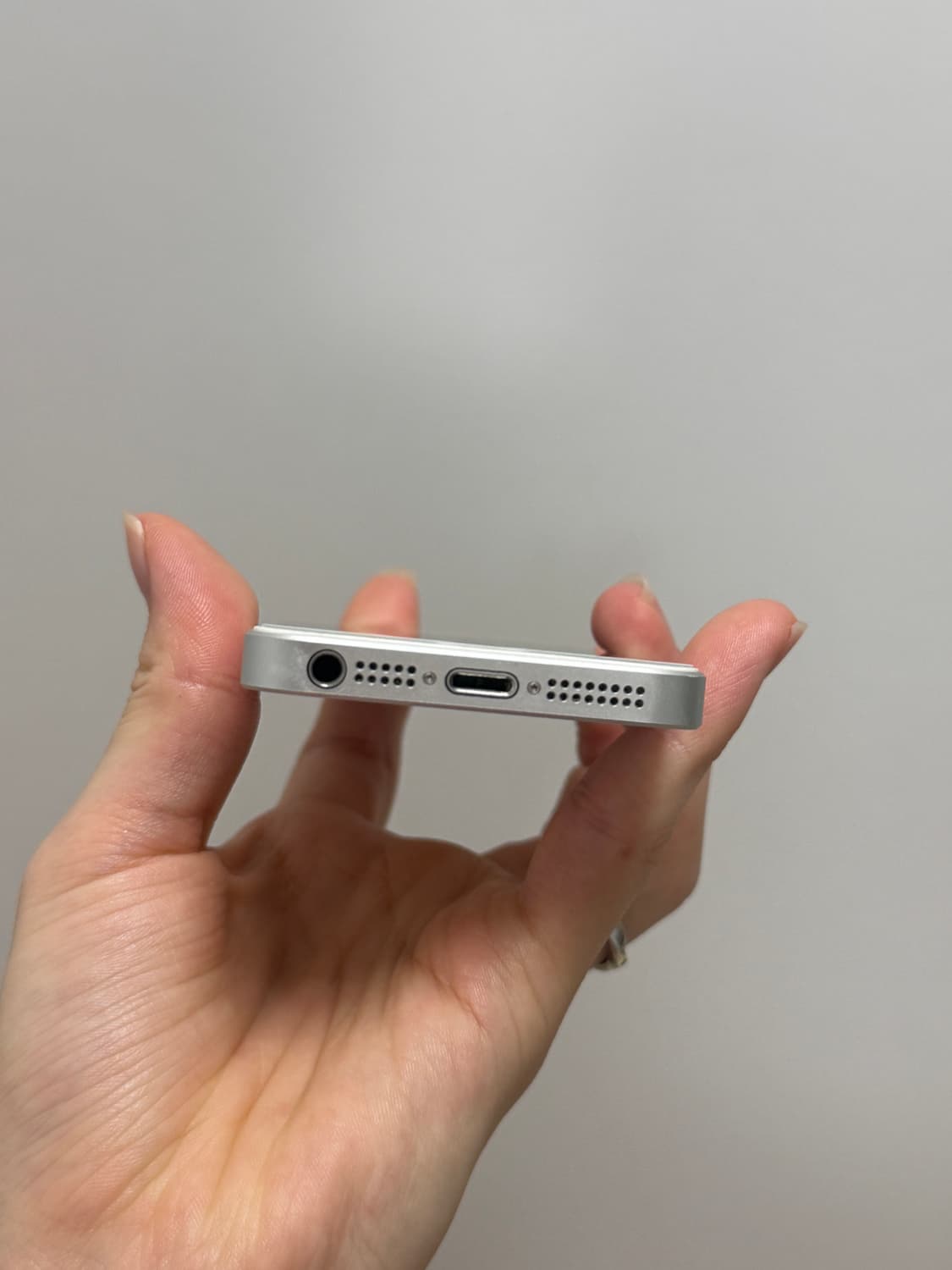 아이폰 SE 상품이미지3