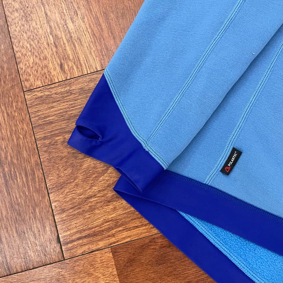 하그로프스 번지 반집업 긴팔 상품이미지4