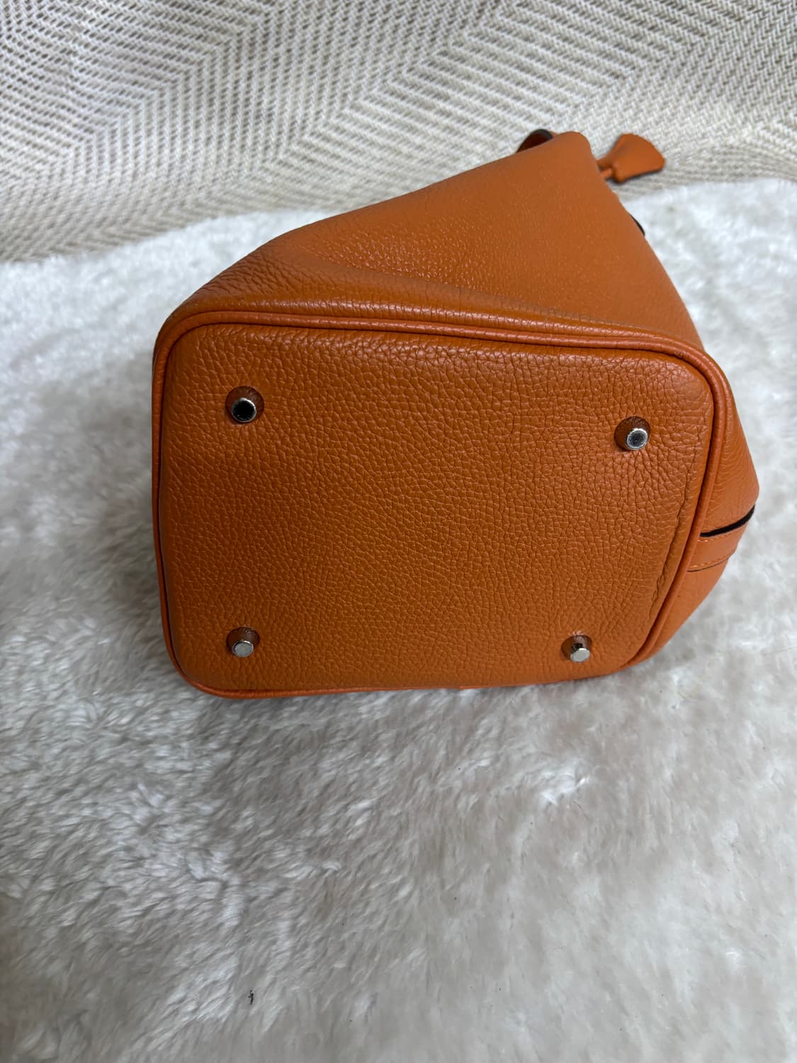 미니멀 버킷백 토드백 상품이미지4