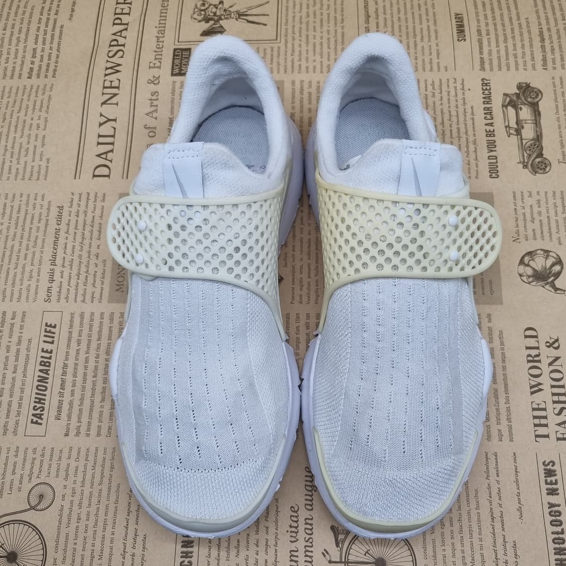 나이키 삭 다트 여성운동화240  상품이미지2