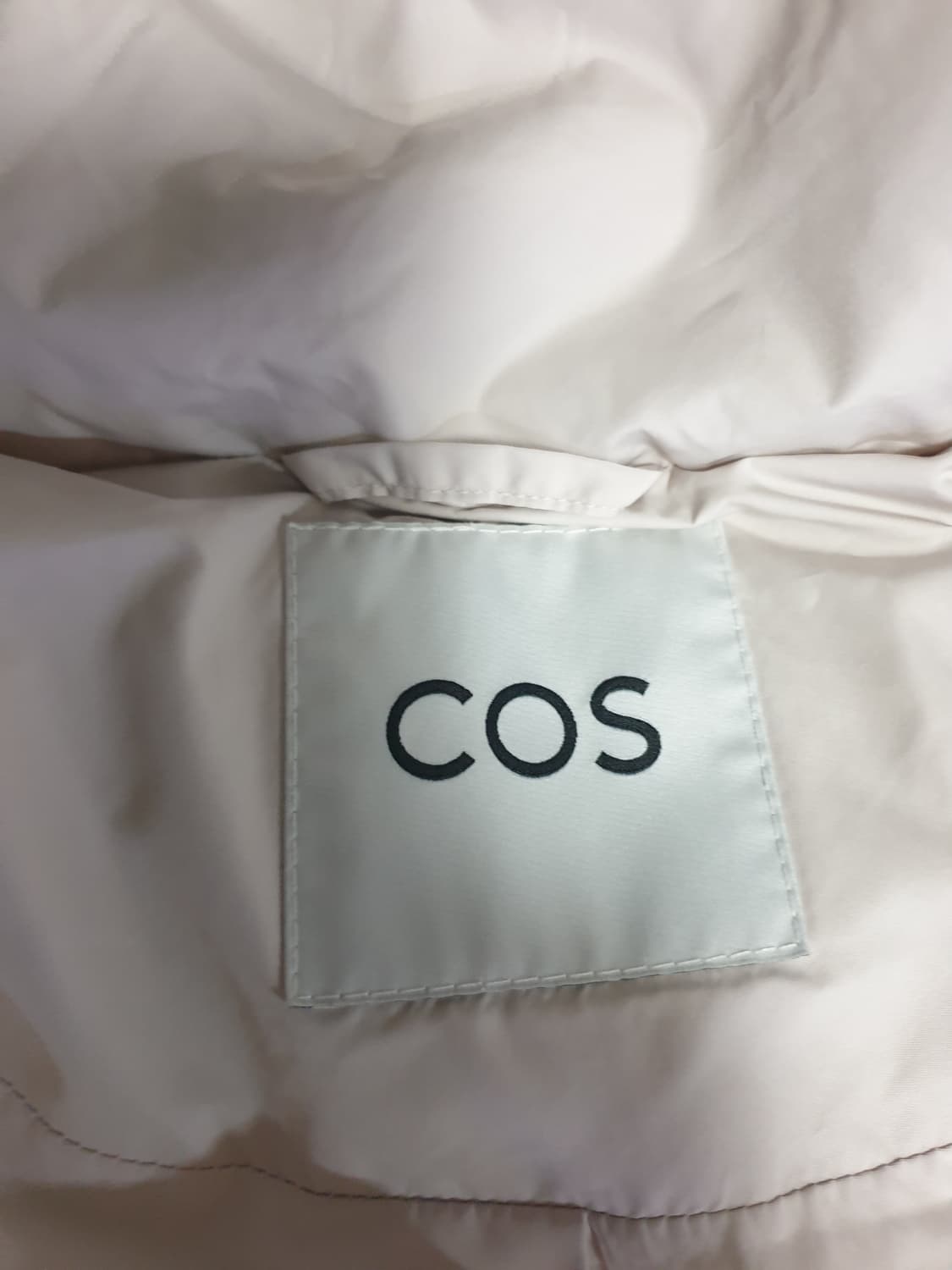 COS 리다운 푸퍼 포멀 재킷 크림 (S) 상품이미지4