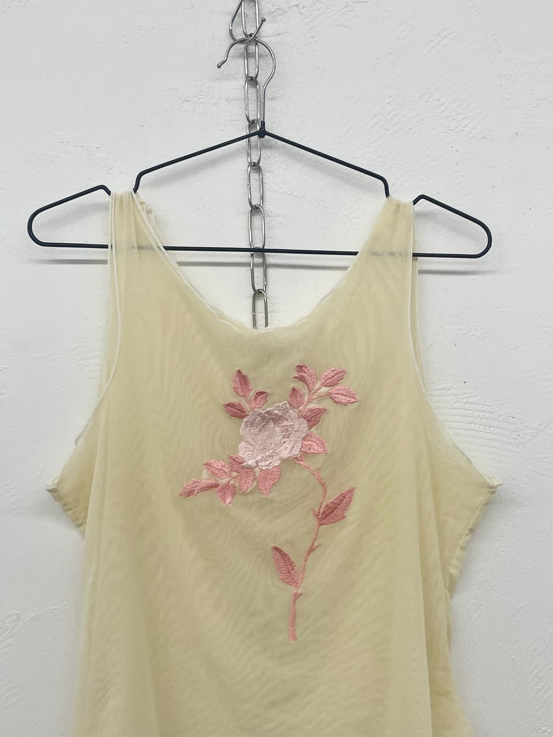 메쉬 로즈 자수 레이어드 탑 상품이미지5