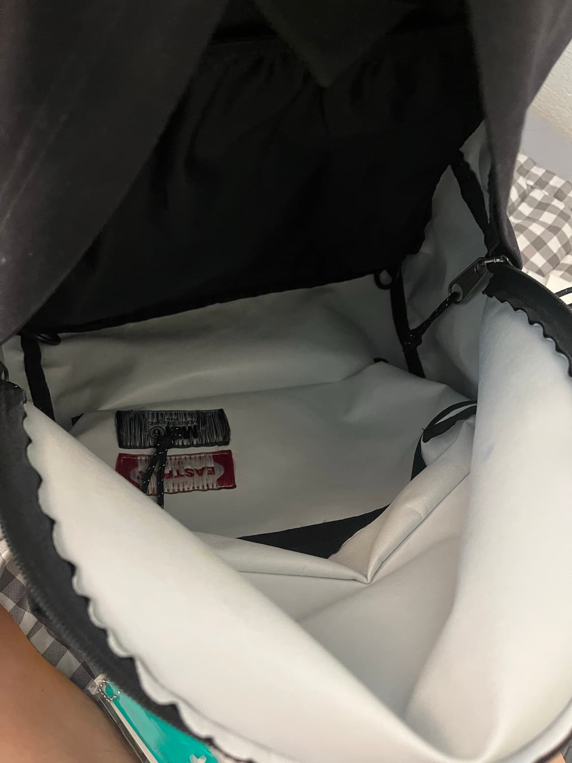 MM6 이스트팩 리서리블 백팩 상품이미지5