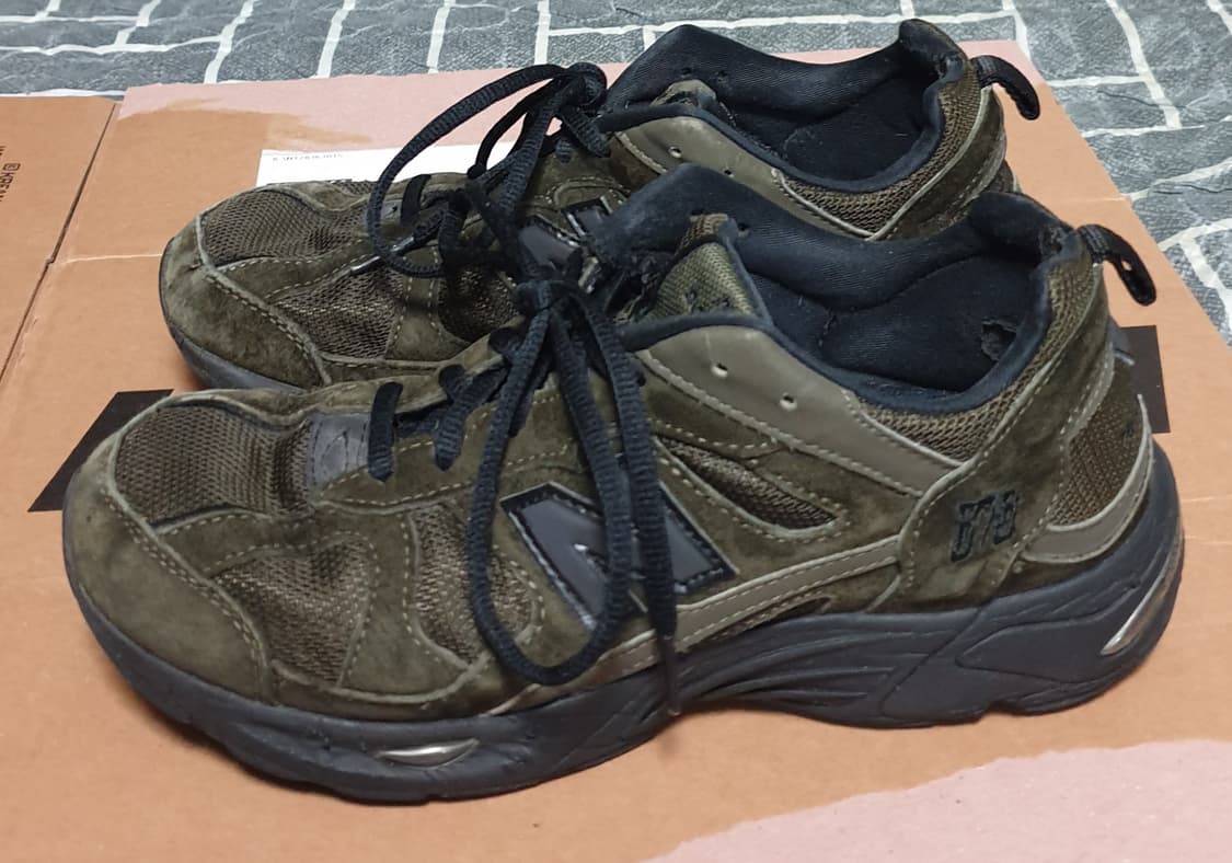 뉴발란스 878 카키(올리브) 235 상품이미지3