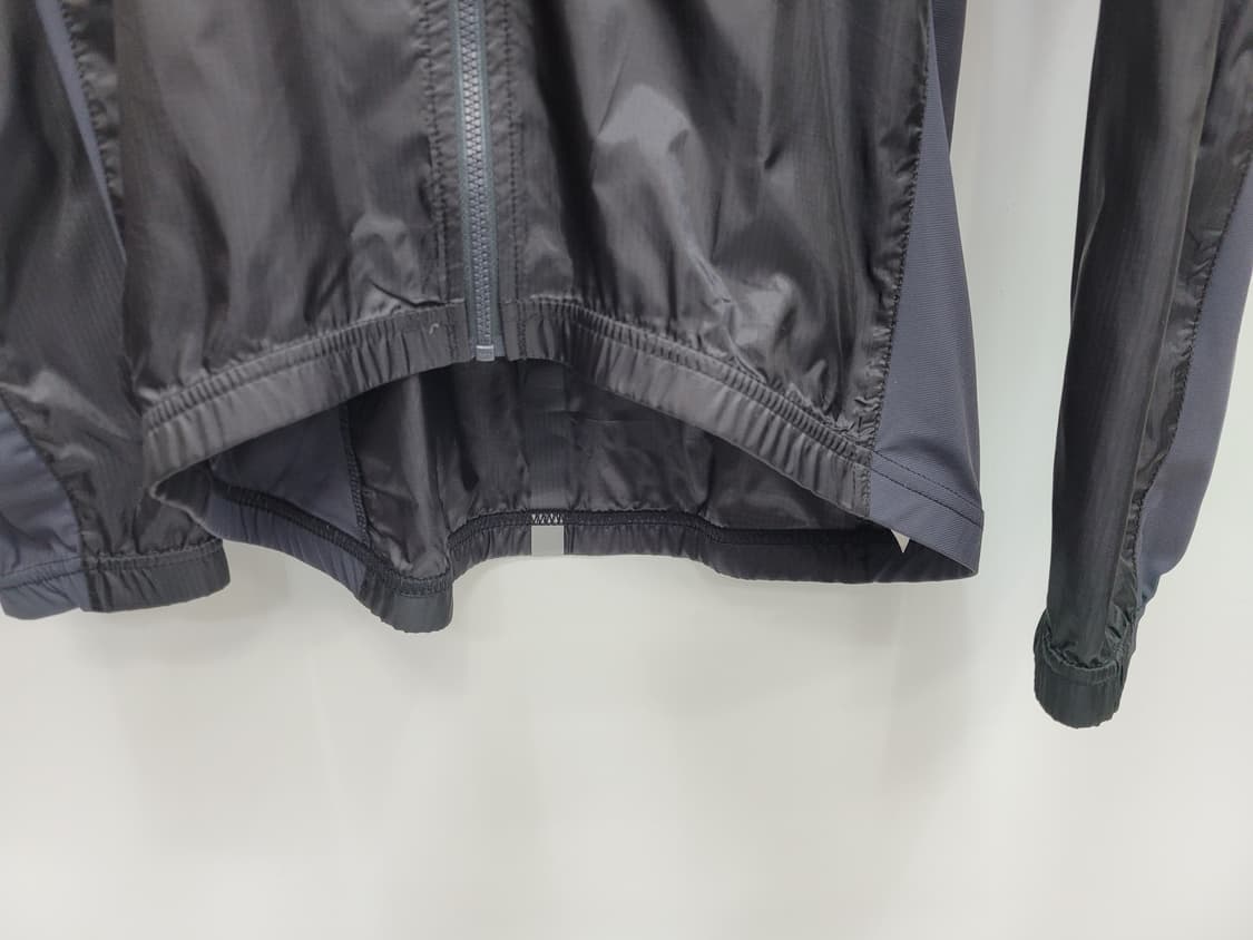 (새상품급) CASTELLI 카스텔리 스쿼드라 스트레치 윈드자켓/남 L  상품이미지4