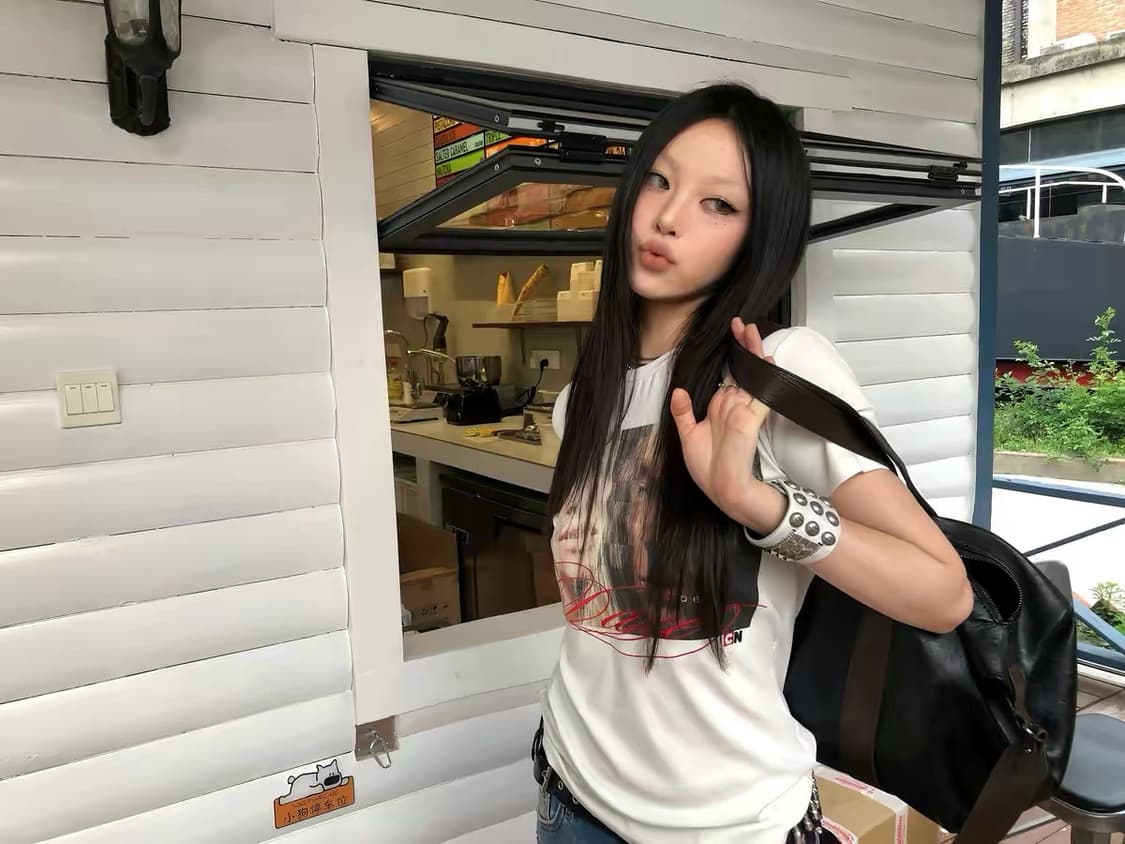 (W) 빈티지 무드 슬림핏 반팔  상품이미지3