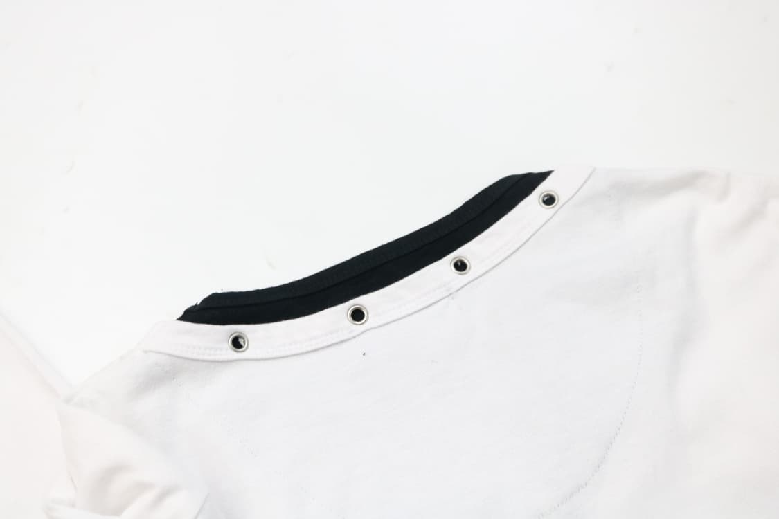 피노 바조 빈티지 아일렛 디테일 그래픽 롱슬리브 상품이미지8