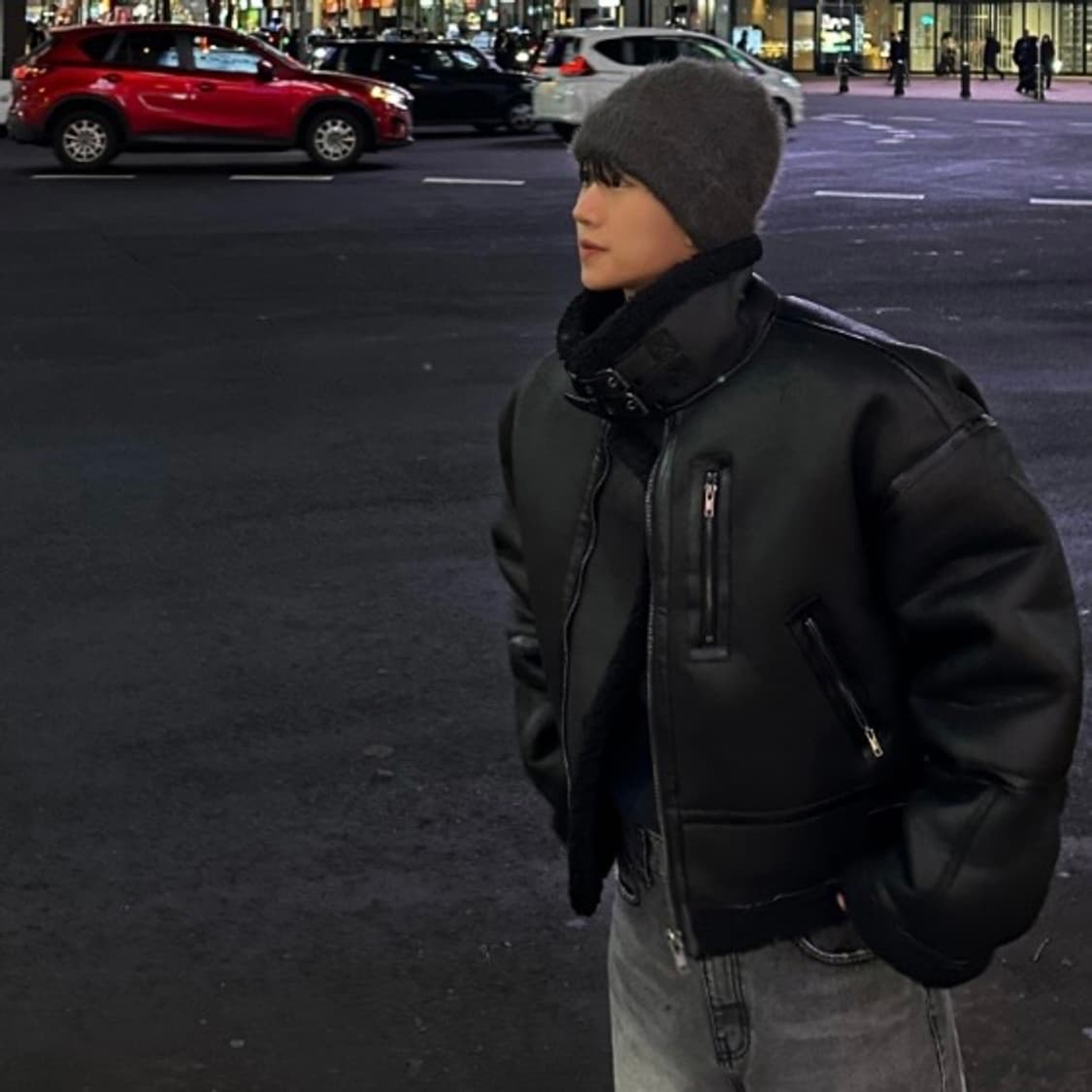 (새제품) 바이도 크롭 스웨이드 무스탕 브라운 상품이미지4