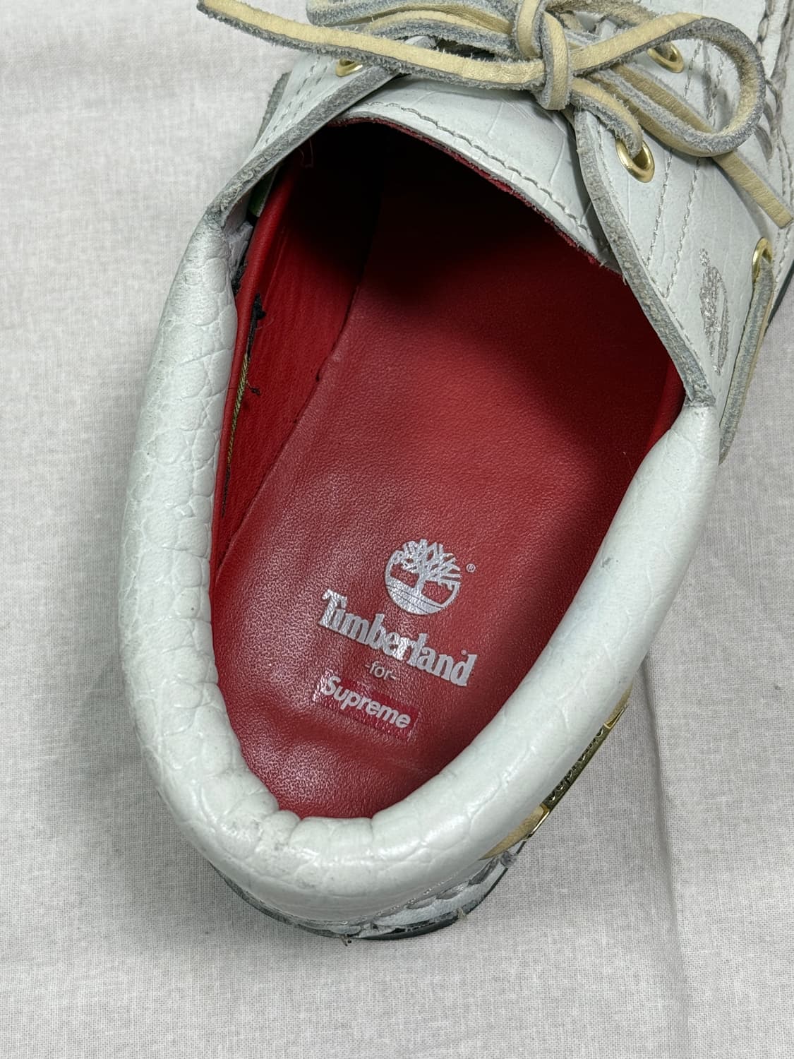 슈프림 x 팀버랜드 뱀피 레더 3아이 보트슈즈 us8 상품이미지6