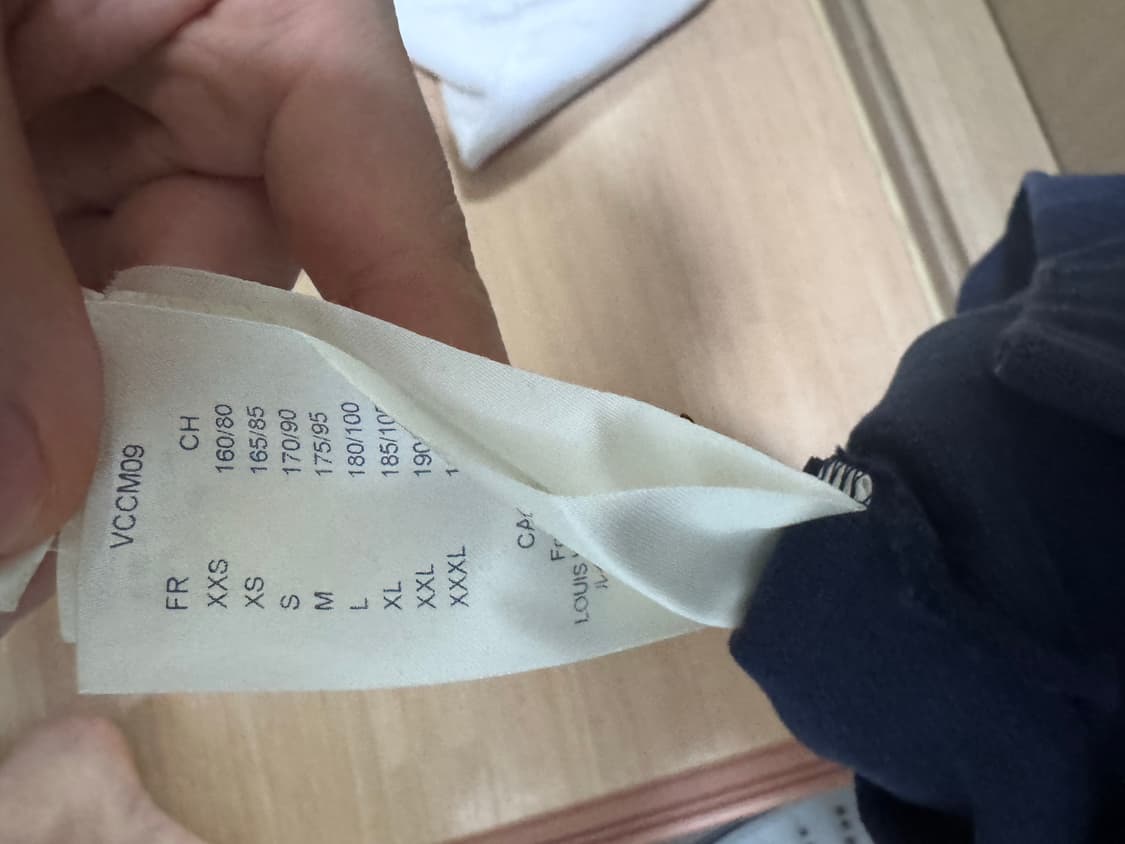 루이비통3d 포켓 모노그램 반팔 티셔츠 상품이미지4