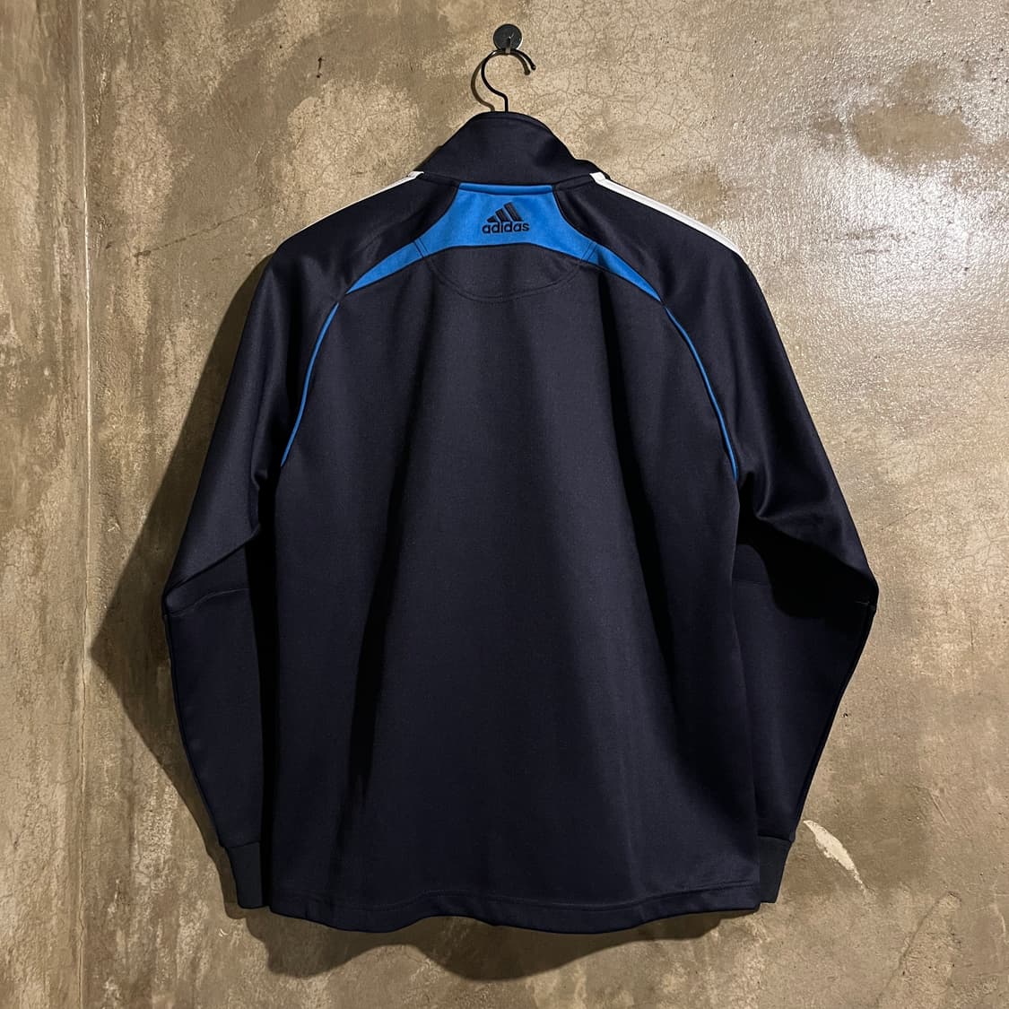 아디다스 삼선 트랙탑 상품이미지4