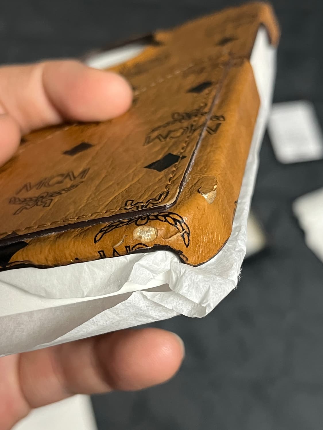 MCM 아이폰13 케이스 상품이미지6