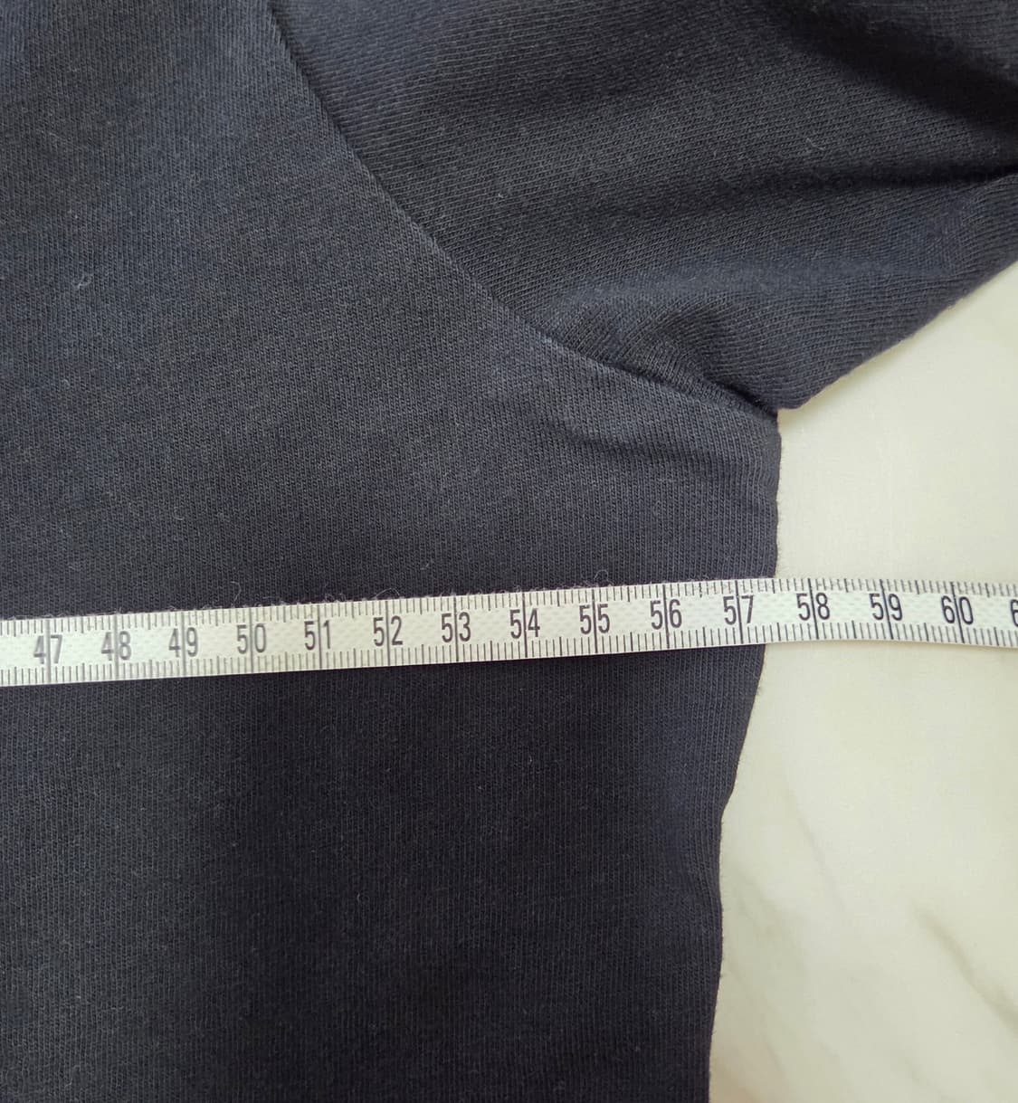 유니클로 X 카우스 정품 그래픽 반팔 티셔츠  상품이미지9