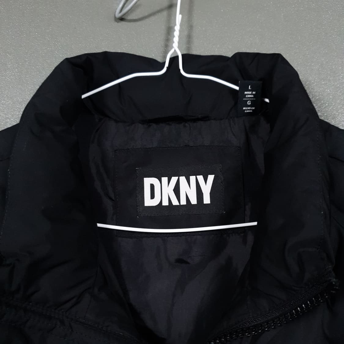 실측 XL) DKNY 울트라로프트 퀼팅 패딩 점퍼 블랙 상품이미지6