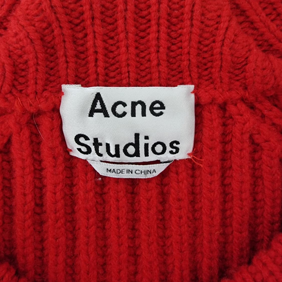 아크네 스튜디오 리브드 하이라이즈 크루넥 울 니트 스웨터 85 상품이미지4